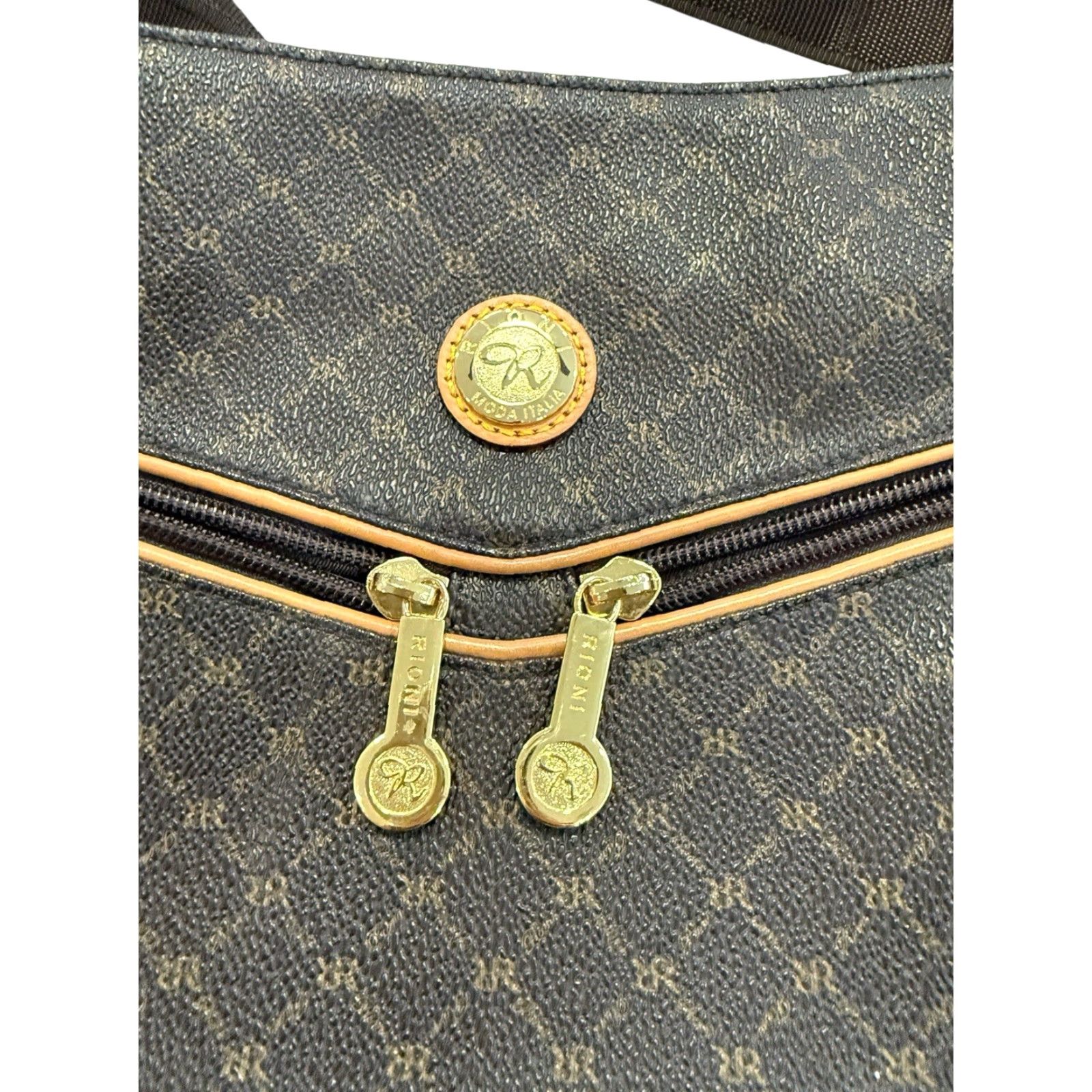 Brioni RIONI Aletta Daily Messenger Crossbody Bag Brown Signature Monogram EUC Purse Handbag Size ONE SIZE - 6 Thumbnail