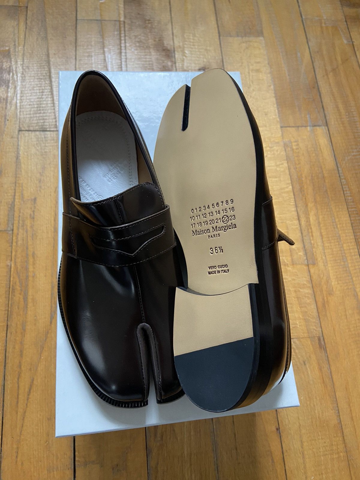 Maison Margiela Maison Margiella Tabi Mokassins New Brown 36.5 Size US 6.5 / IT 36.5 - 4 Thumbnail