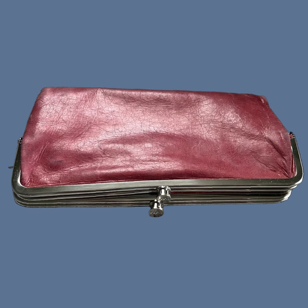 Vintage VINTAGE Hobo International Lauren Burgundy Leather Kiss Lock Frame Clutch Wallet Women Wallet Clutch Burgundy Leather Size ONE SIZE - 1 Thumbnail