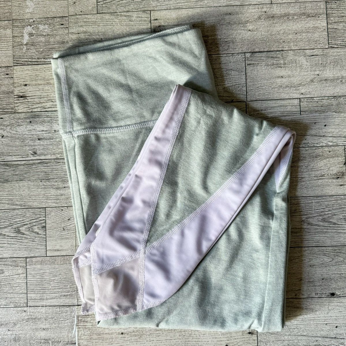 Free People FP Movement, Reworked, Ace Mesh Detailed Leggings, S/M Size 28" / US 6 / IT 42 - 13 Thumbnail