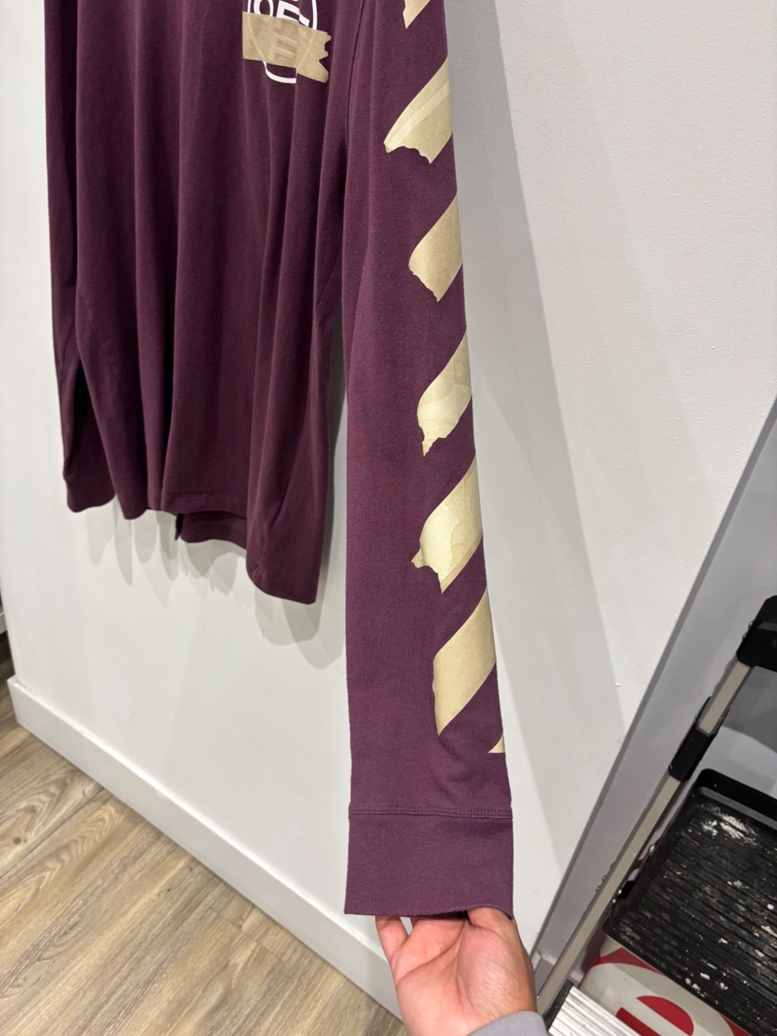 Off-White OFF-WHITE Diagonal Tape Arrows Crew Sweatshirt Purple Size US XL / EU 56 / 4 - 3 Thumbnail
