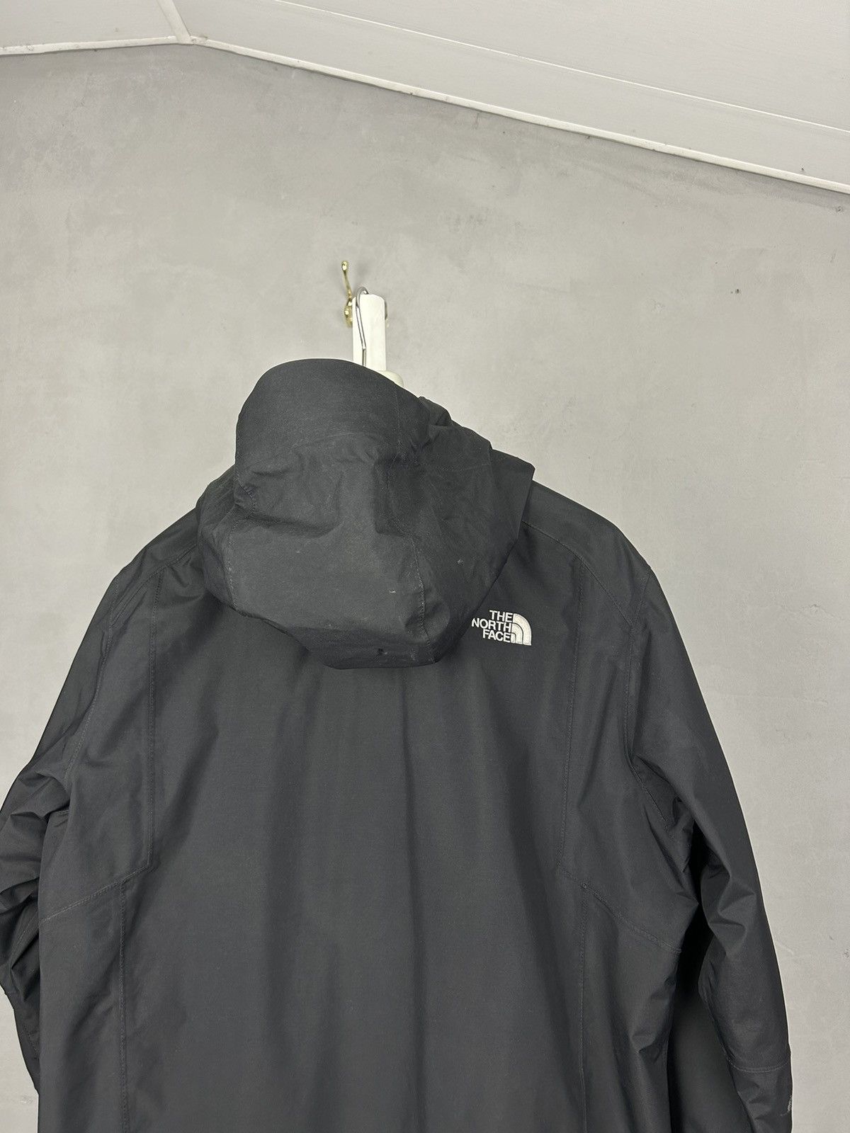The North Face The North Face HyVent Jacket Black Waterproof Men’s Size US L / EU 52-54 / 3 - 8 Thumbnail