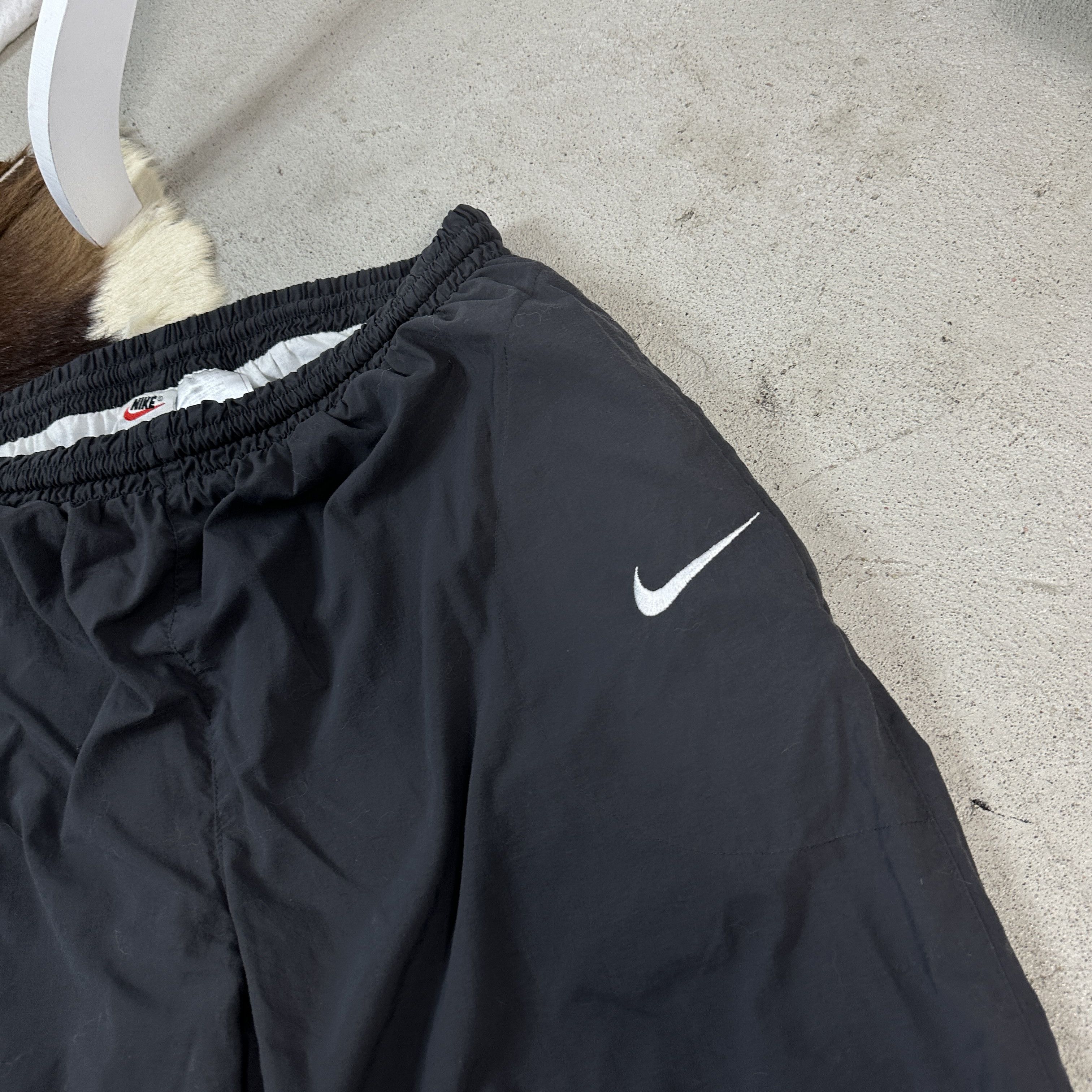 Nike × Vintage Vintage Sportswear Active Athletic Nike 90s Sweatpants Size US 38 / EU 54 - 2 Thumbnail