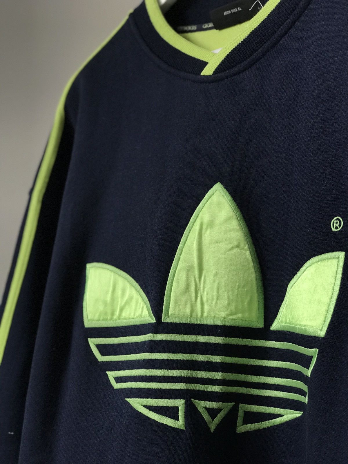 Adidas 🔥 Vintage 90s Adidas hype streetwear oversized sweatshirt Size US XL / EU 56 / 4 - 4 Thumbnail