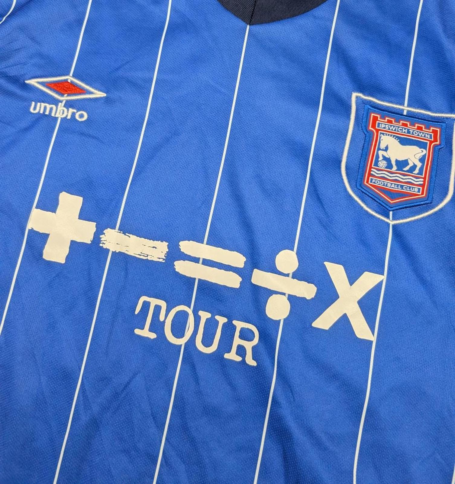 Umbro Ipswich Town Umbro Axel Tuanzebe 40 Ed Sheeran Soccer Kit Size US L / EU 52-54 / 3 - 2 Thumbnail
