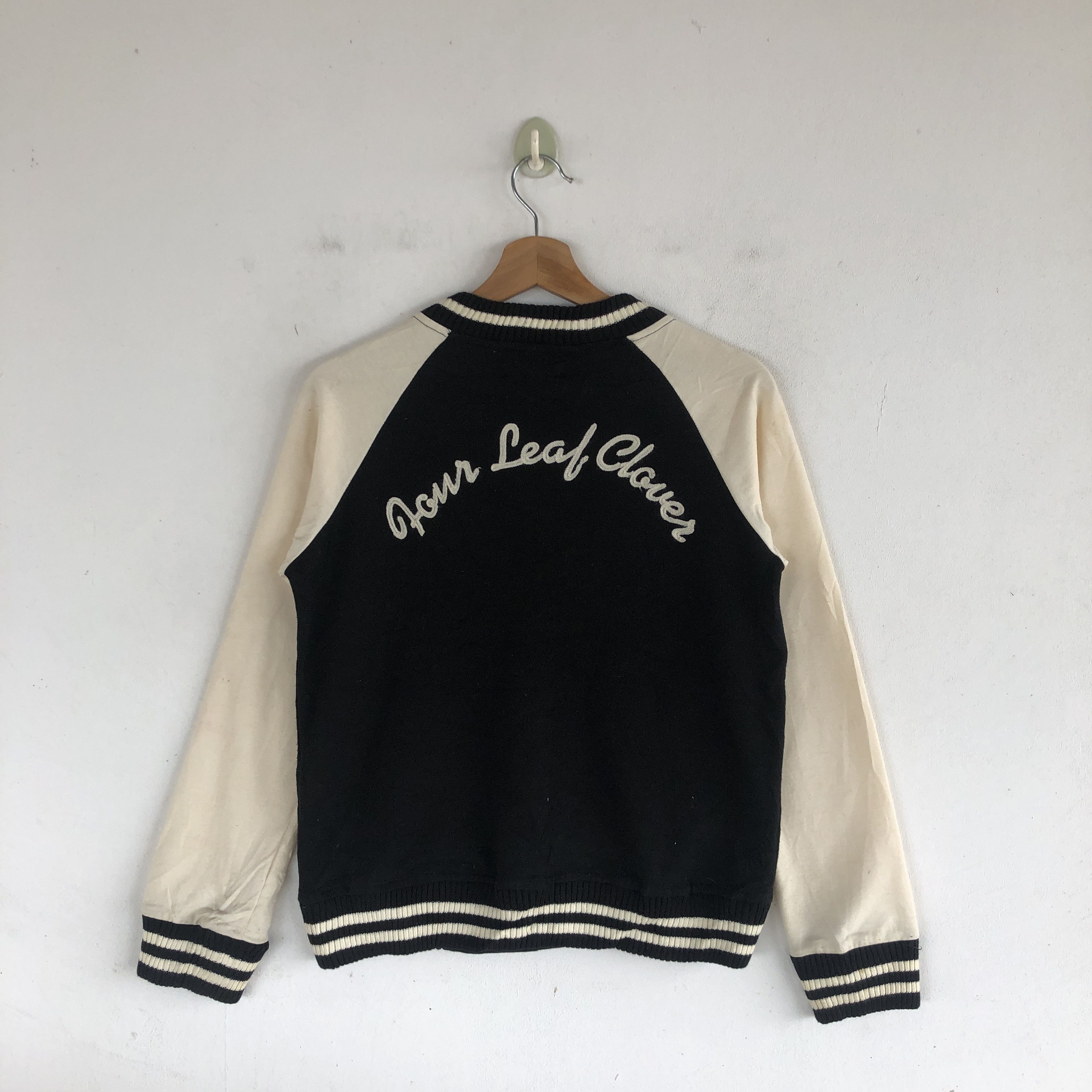 Japanese Brand × Vintage Y2K Japanese Harajuku Varsity Sweater Button Up Sweatshirt Size S / US 4 / IT 40 - 2 Thumbnail