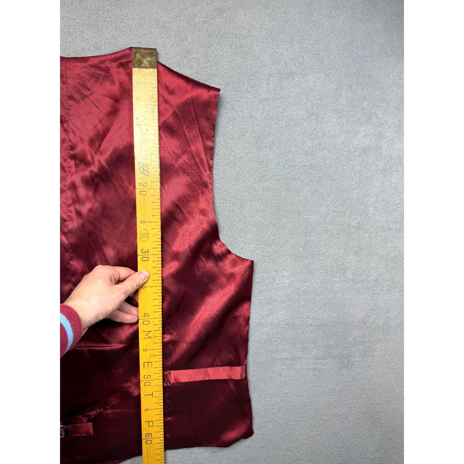 Vintage Paul Costelloe Wool Vest Waistcoat Mens 46 Red Horseshoe 3 Piece Suit Vest Wool Vest Mens Red 46 US Feat: Dry Clean Only Size US S / EU 44-46 / 1 - 3 Thumbnail