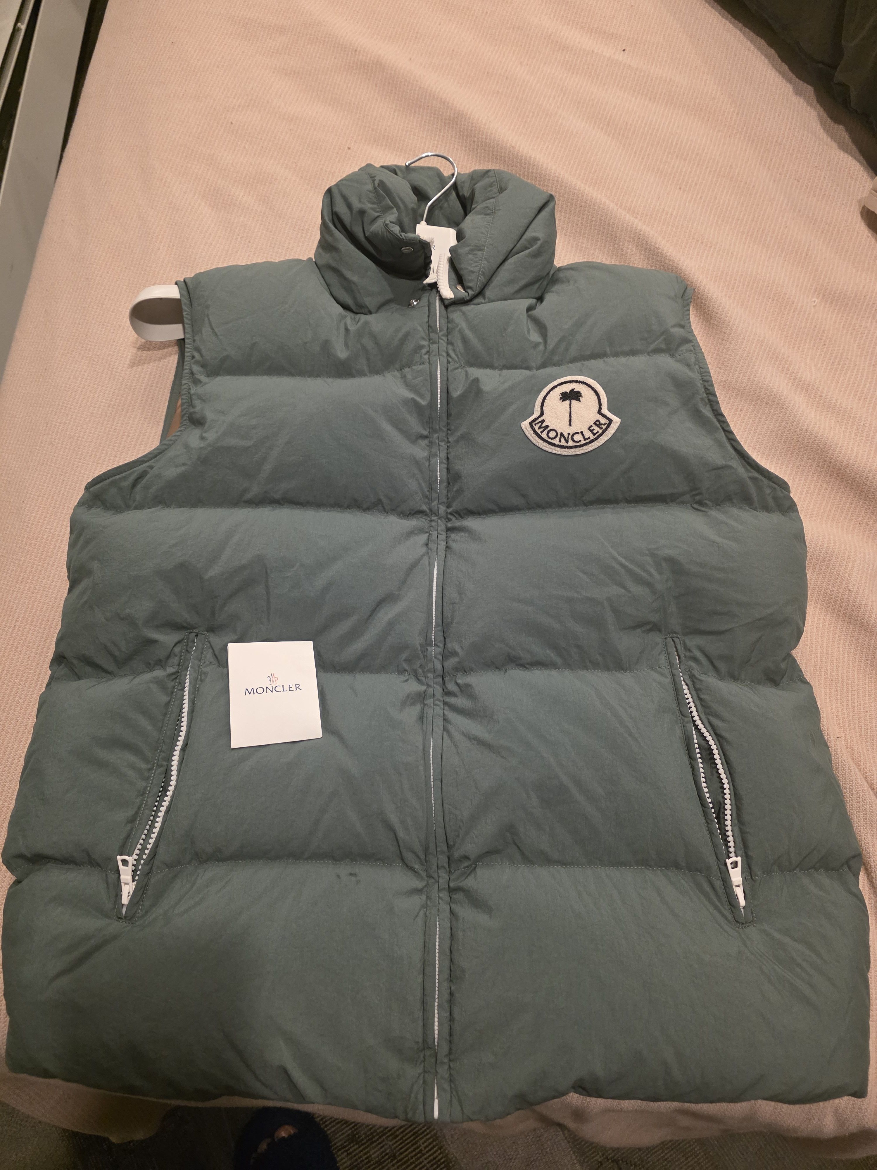 Moncler × Palm Angels Moncler x Palm Angels Rodmar Down Vest Sz 3 Size US L / EU 52-54 / 3 - 1 Thumbnail