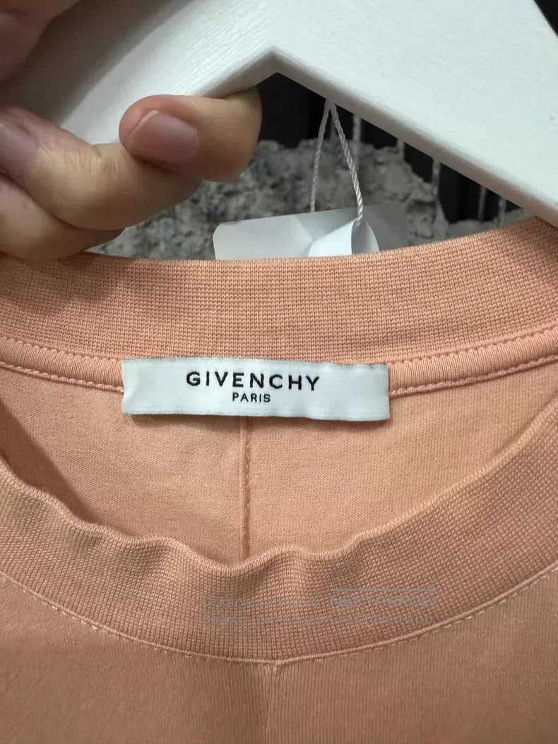 Givenchy Givenchy Fawn Short Sleeve Size US XS / EU 42 / 0 - 6 Thumbnail