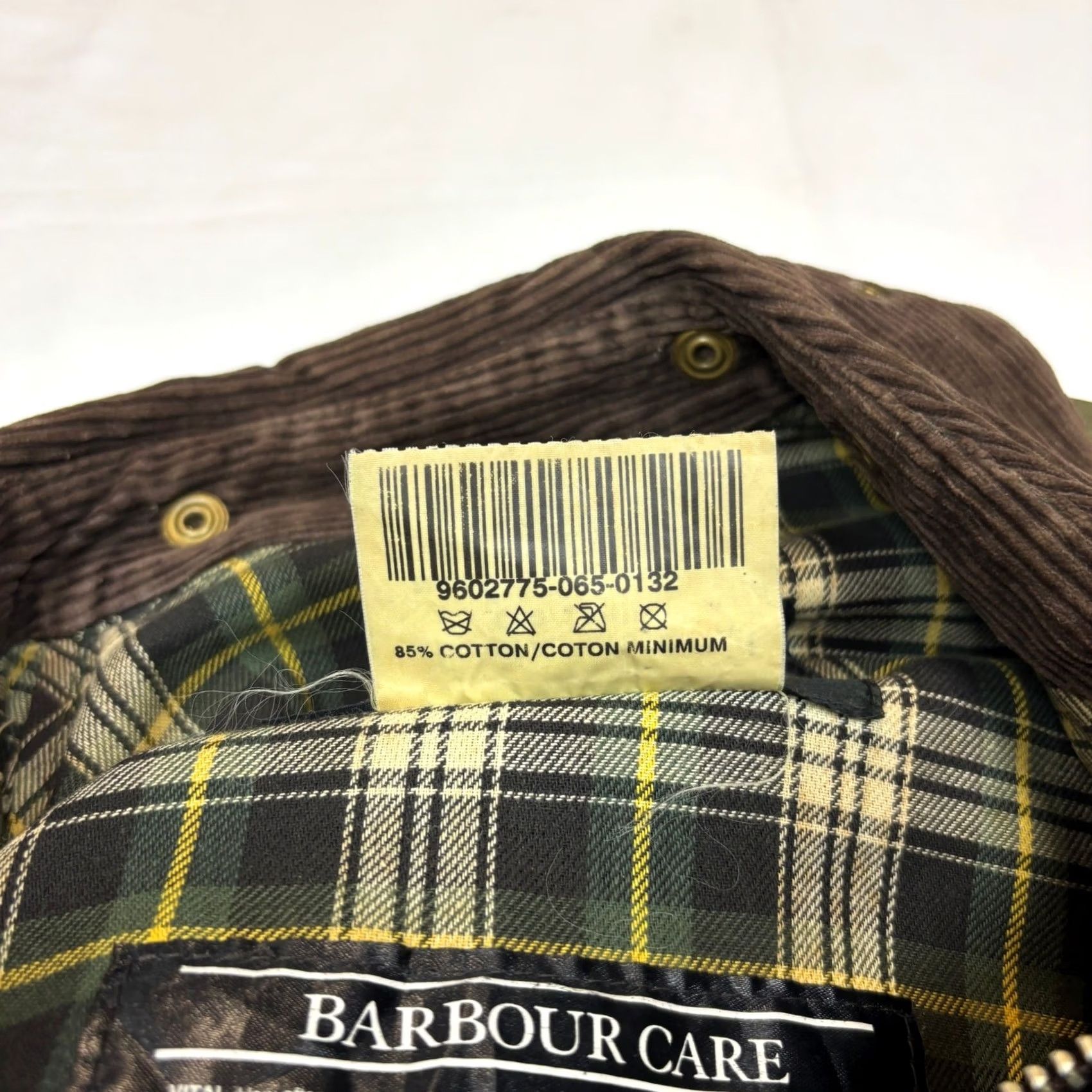 Barbour Barbour Jacket Beaufort Waxed Olive Plaid Lined Cotton Zip Snap Men's Large Barbour Beaufort C40 Size US L / EU 52-54 / 3 - 5 Thumbnail