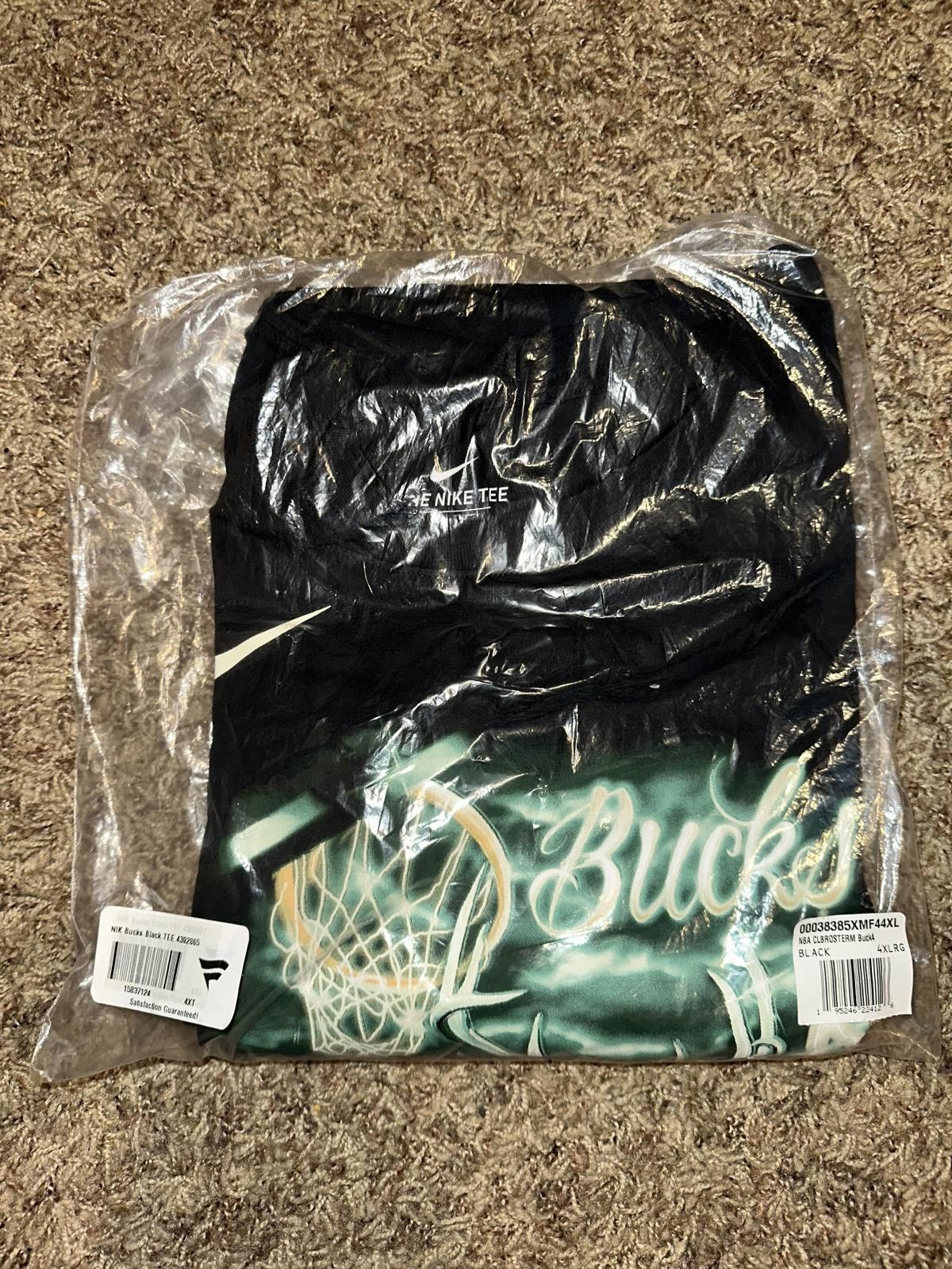 Nike Nike Men’s NBA Milwaukee Bucks Champions Roster Black T-Shirt Size US XXL / EU 58 / 5 - 9 Thumbnail