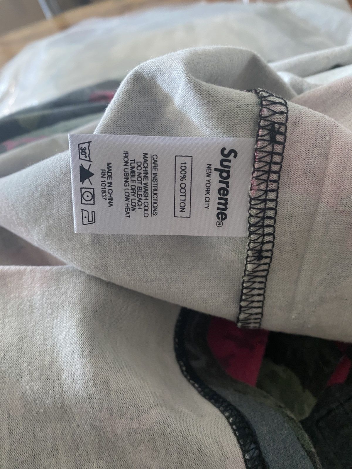 Supreme SUPREME Flowers Tee Black Size US XL / EU 56 / 4 - 6 Thumbnail