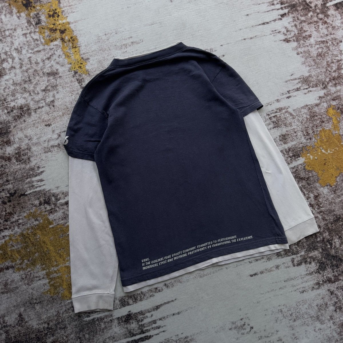 Vans VINTAGE VANS OF THE WALL Y2K LONG SLEEVE BIG LOGO Size US S / EU 44-46 / 1 - 7 Thumbnail