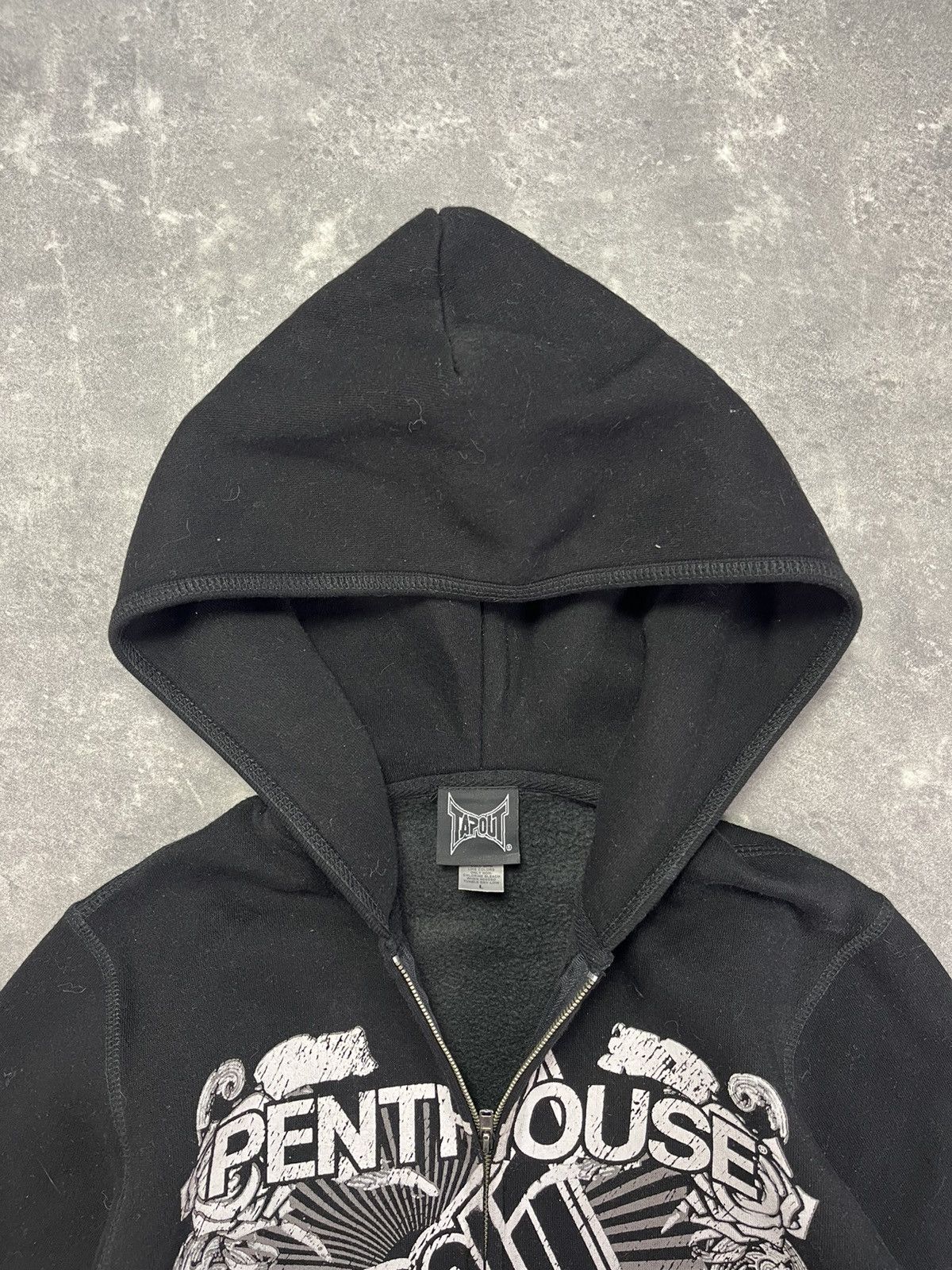 Tapout 00s Tapout Penthouse Face Mask Printed Zip Hoodie L Rare Y2K Size L / US 10 / IT 46 - 7 Thumbnail