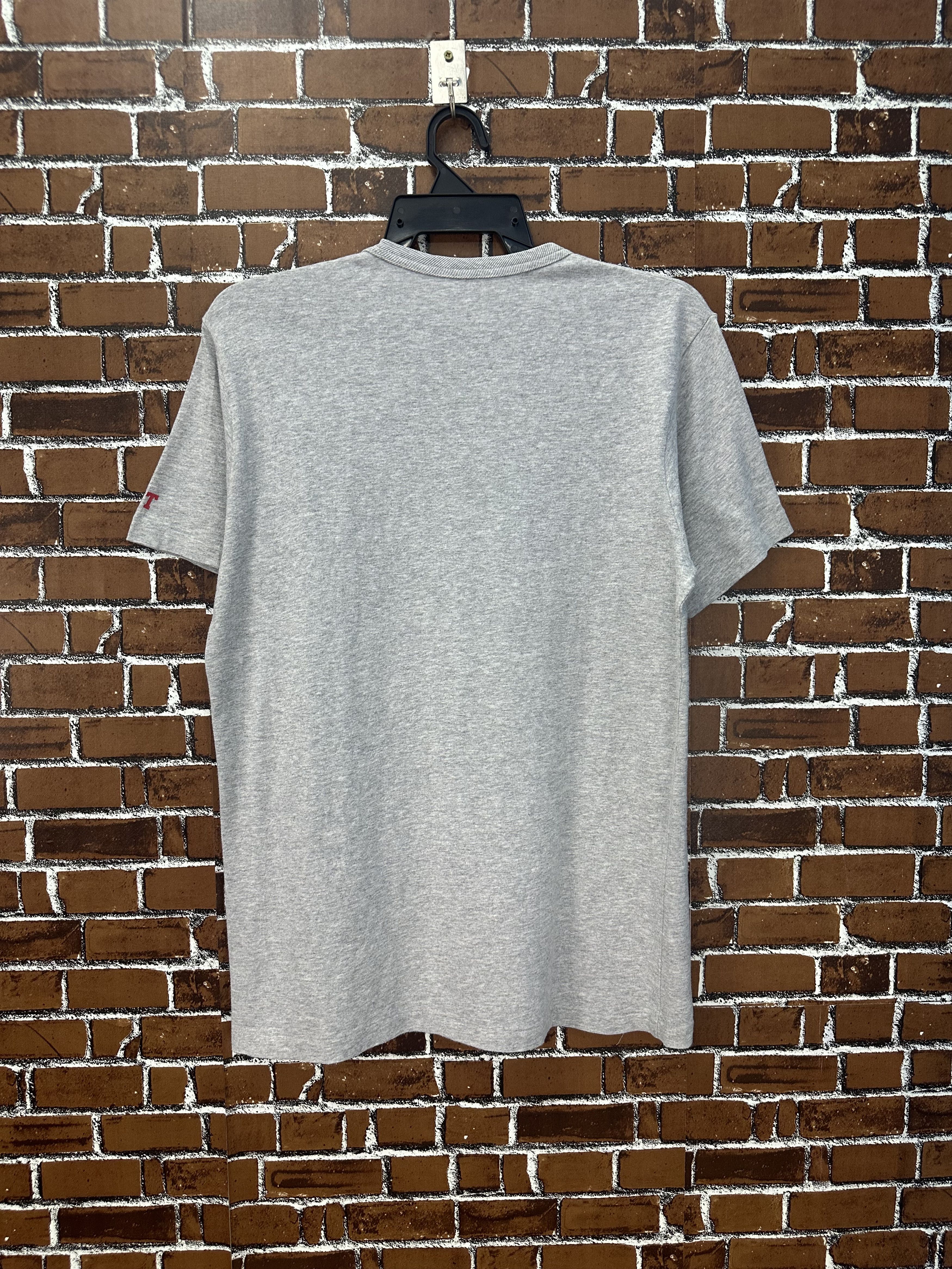 Russell Athletic Vintage 70s Russell Athletic Big Holiday Tshirt A1040 Size US M / EU 48-50 / 2 - 3 Thumbnail