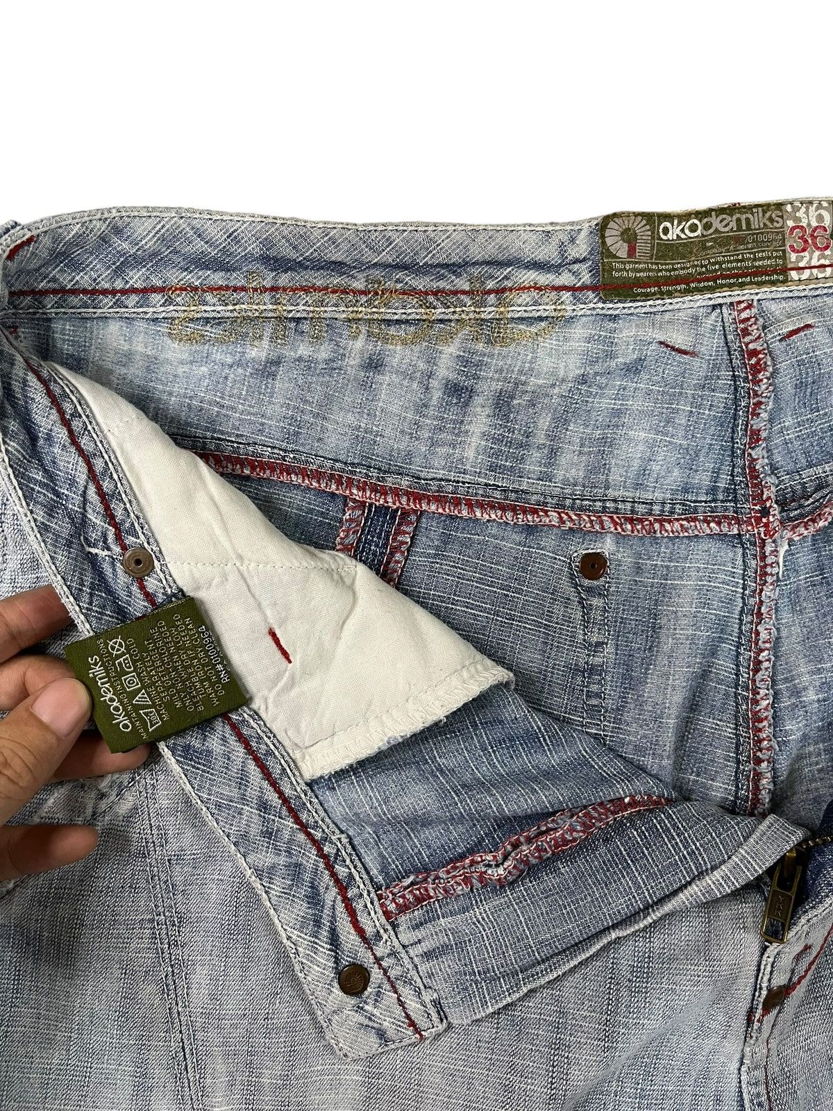 Akademiks Vintage Akademiks Acid Wash Style Distressed Baggy Jeans Size US 37 - 11 Thumbnail