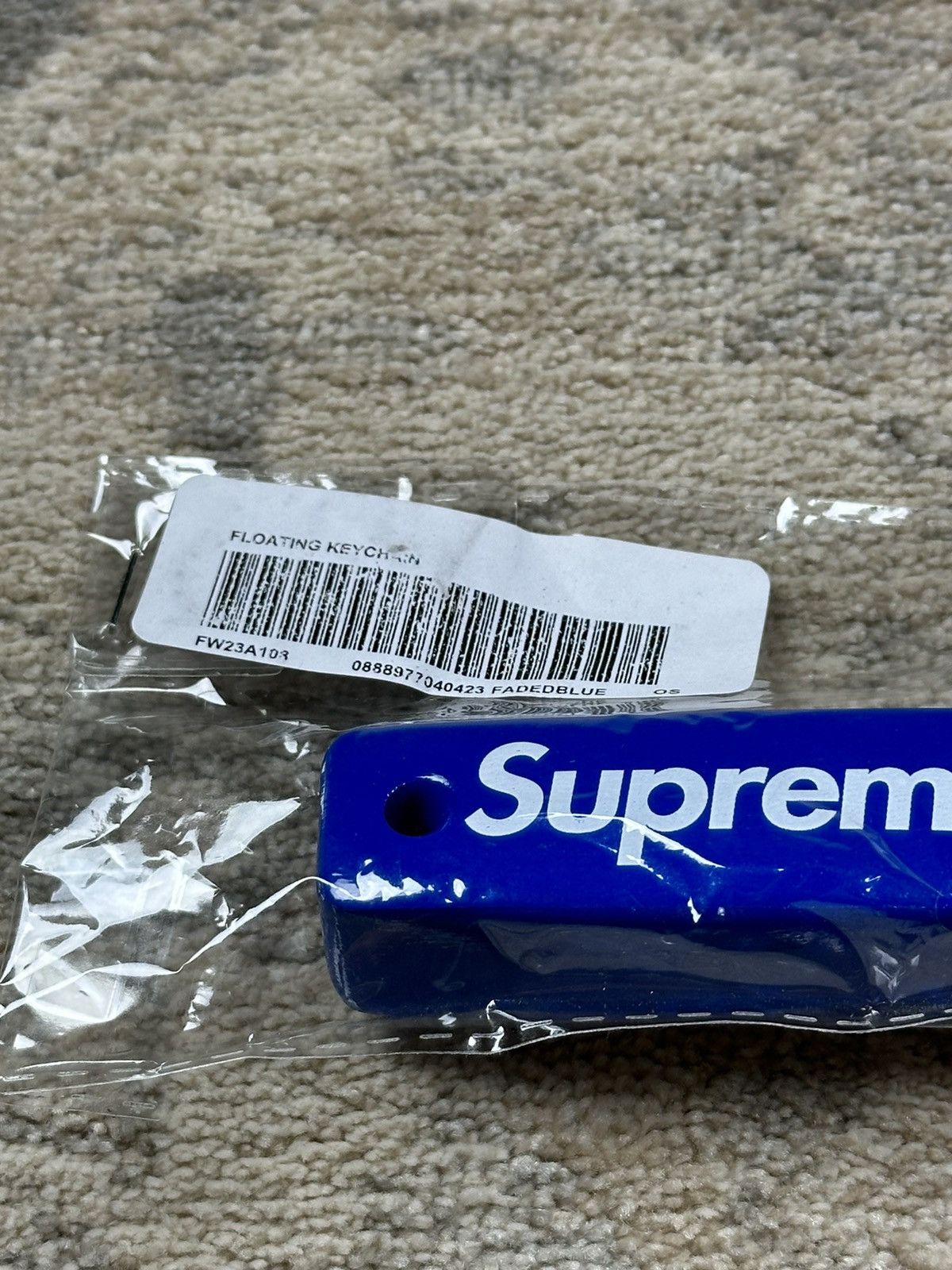 Supreme Supreme Floating Keychain Size ONE SIZE - 4 Thumbnail