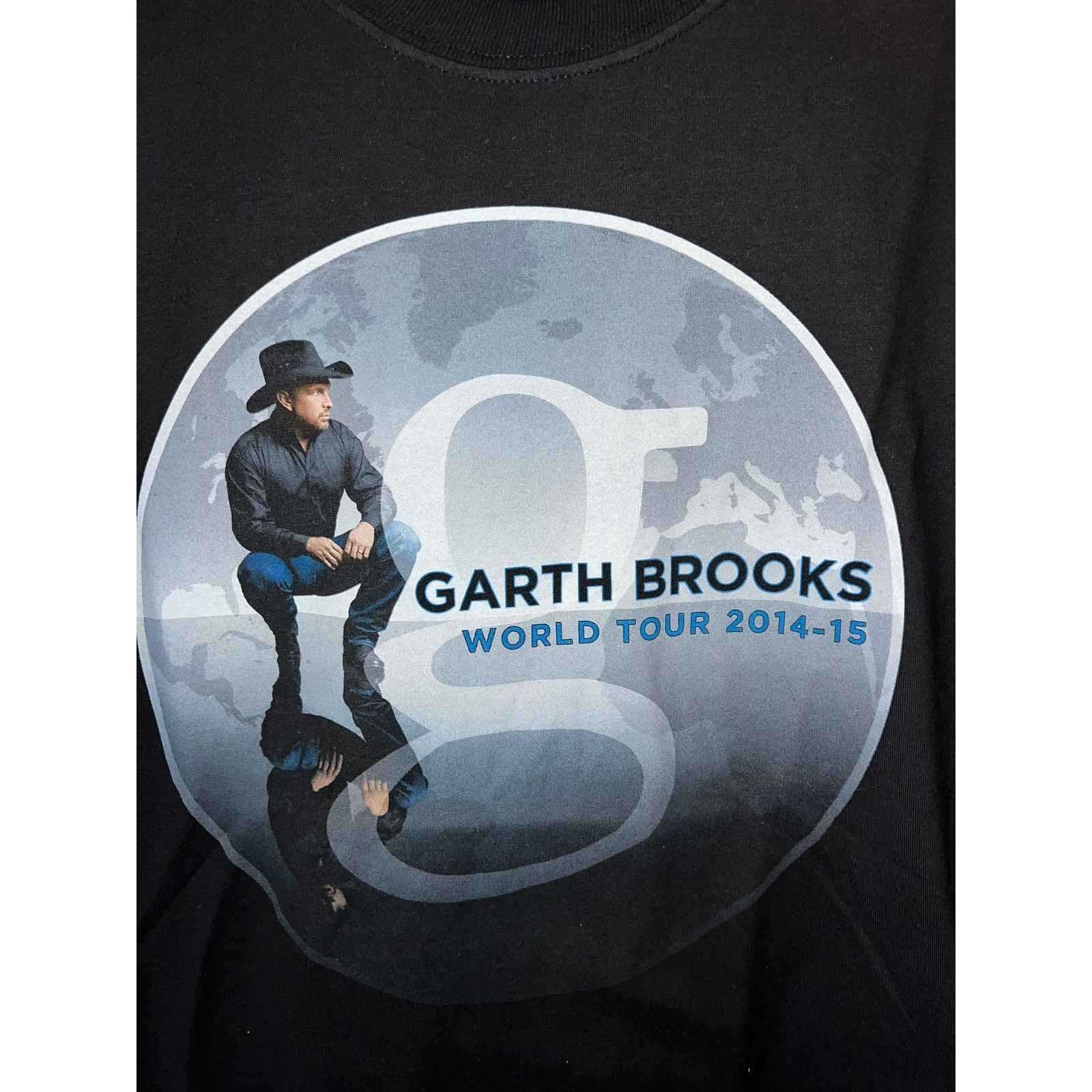 Hanes 2014 - 15 Garth Brooks World Tour Country Concert Shirt M Size US M / EU 48-50 / 2 - 2 Thumbnail