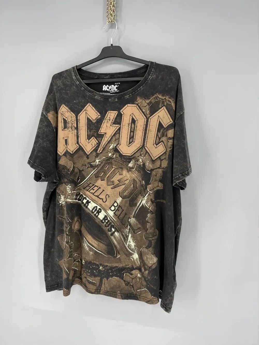 Band Tees Vintage ACDC Hells Bells Heavy Metal Rock Tshirt Size 3XL Size US XXL / EU 58 / 5 - 3 Thumbnail
