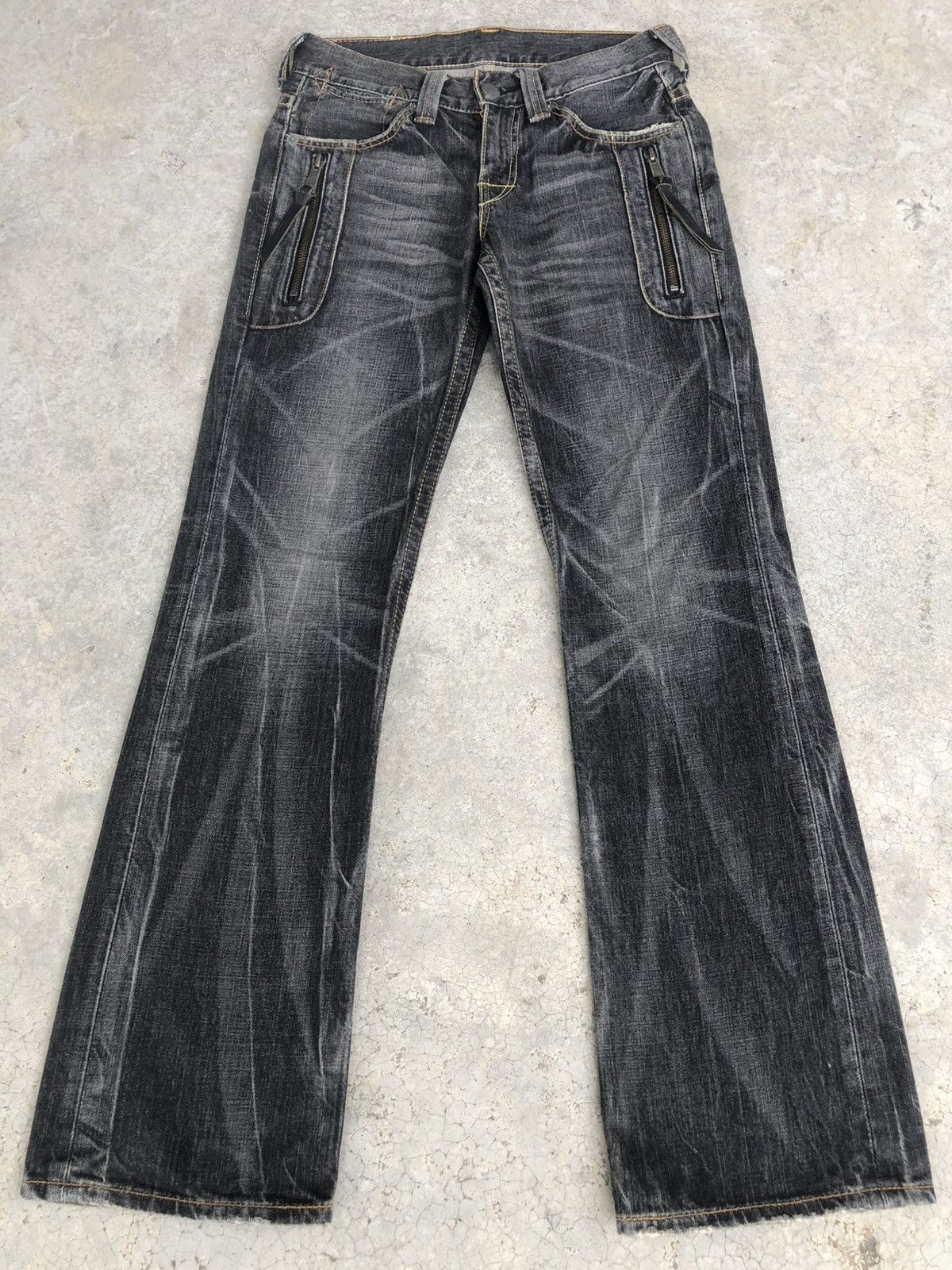 If Six Was Nine Levis 507 Flared Jeans Bootcut Distressed Denim Size US 30 / EU 46 - 2 Thumbnail