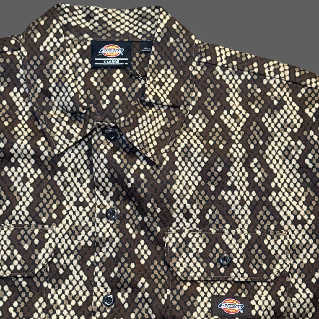 Dickies Dickies Snake Skin Camo Button Up Shirt XL Size US XL / EU 56 / 4 - 4 Thumbnail