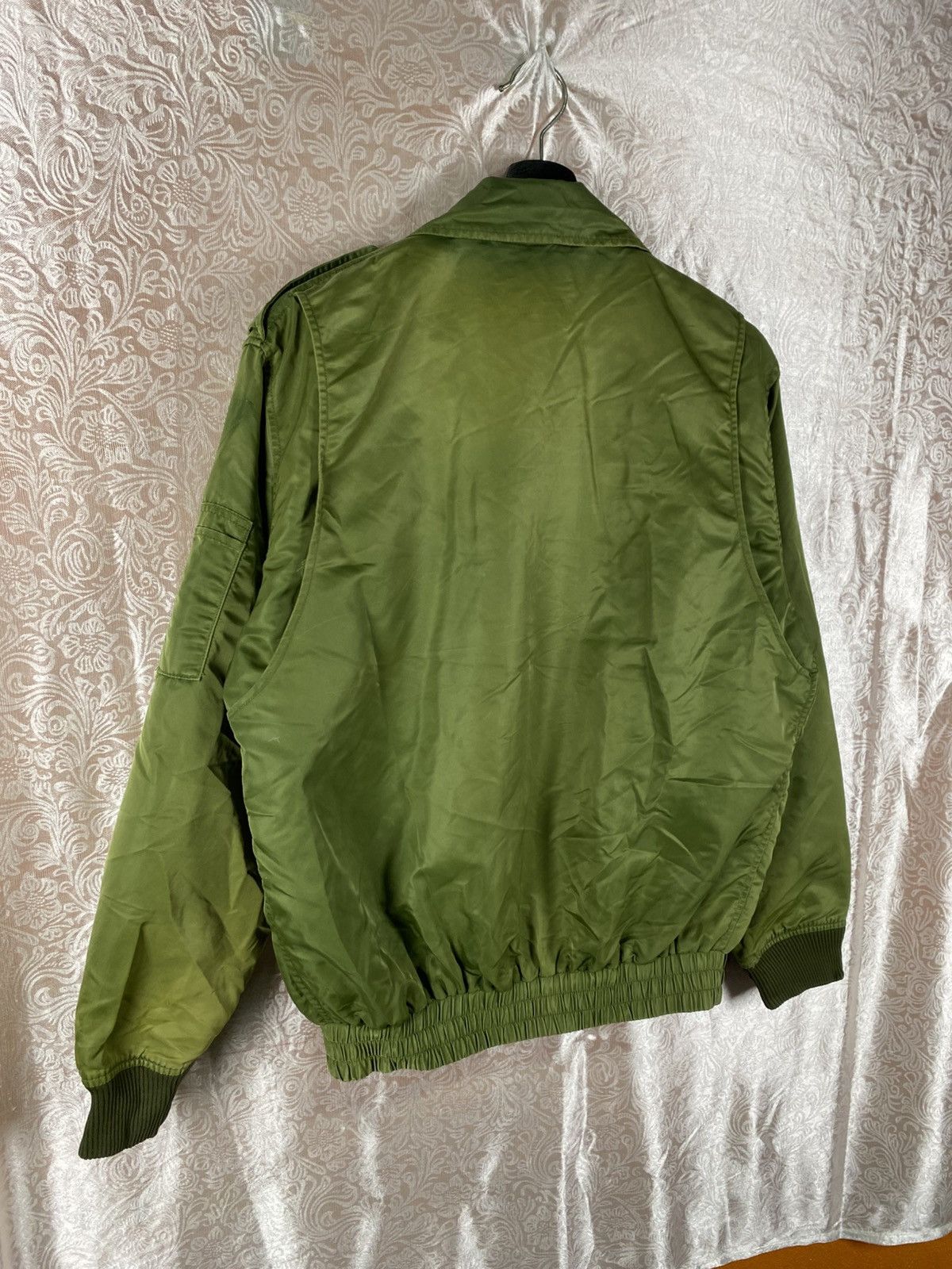 Vintage Vintage Military Style Green Utility Pocket Army Jacket Size US M / EU 48-50 / 2 - 13 Thumbnail