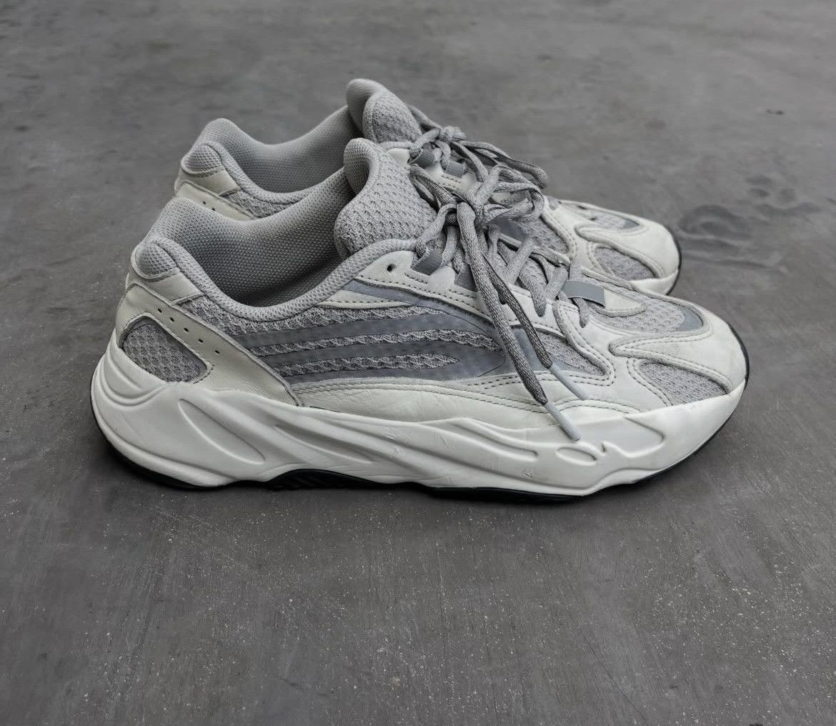Yeezy Adidas Yeezy Boost 700 Static Size US 9.5 / EU 42-43 - 3 Thumbnail