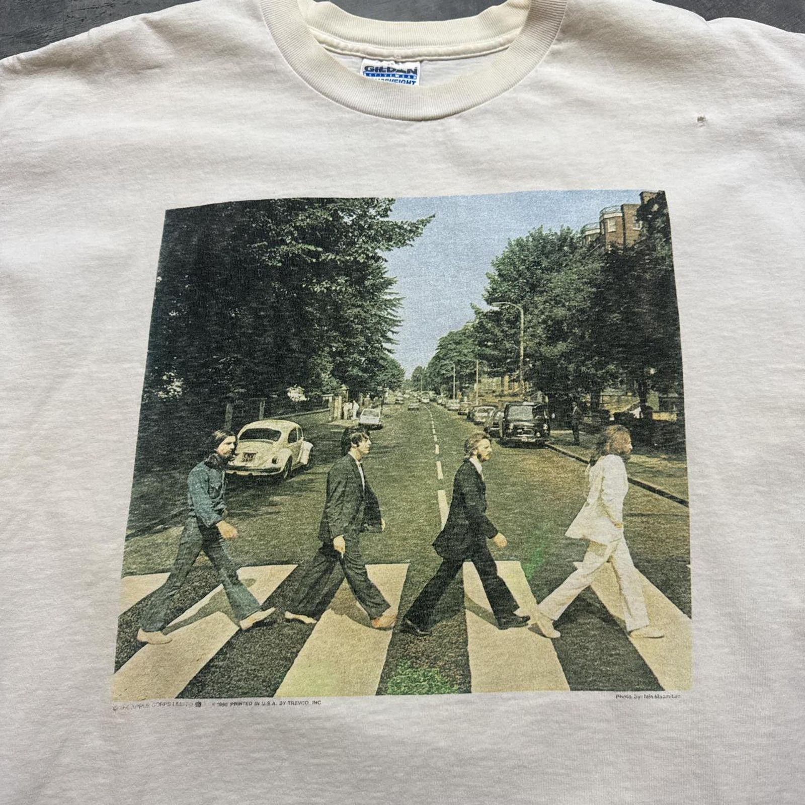 Vintage Vintage 90s The Beatles Abbey Road Double Sided Band T-Shirt Size US XL / EU 56 / 4 - 2 Thumbnail