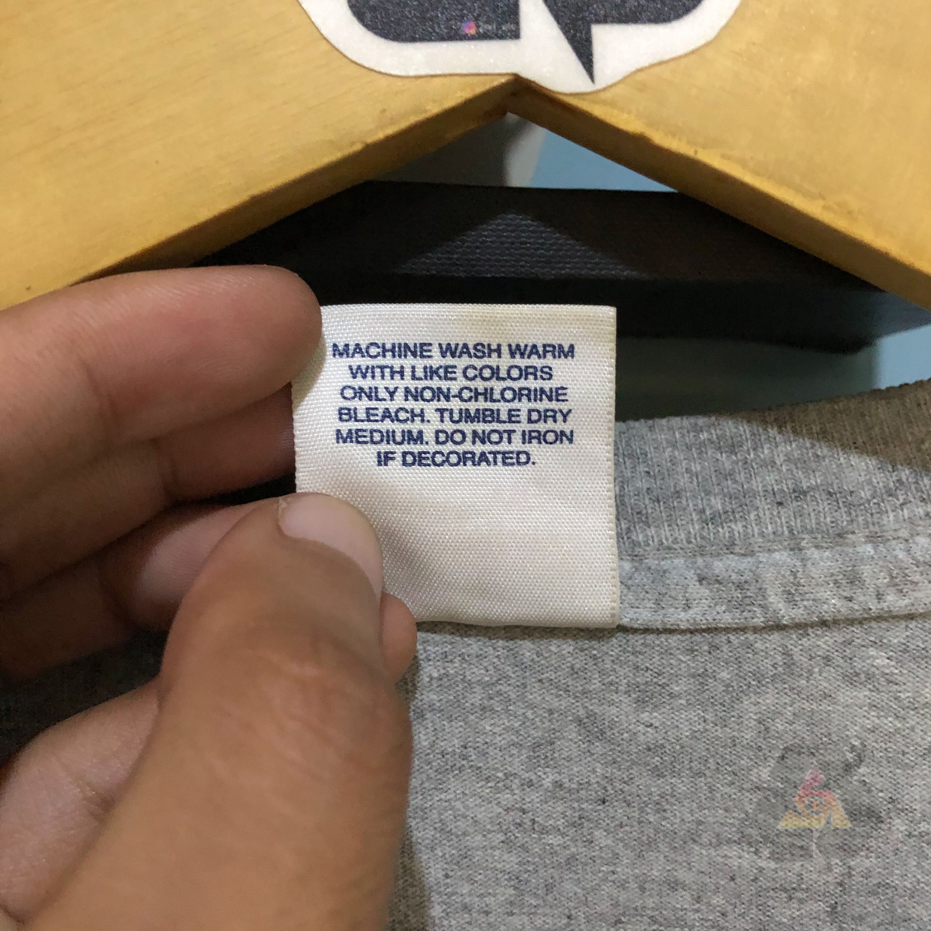 Supreme Supreme Anti Hero S/S 2014 T-Shirt Size US L / EU 52-54 / 3 - 6 Thumbnail