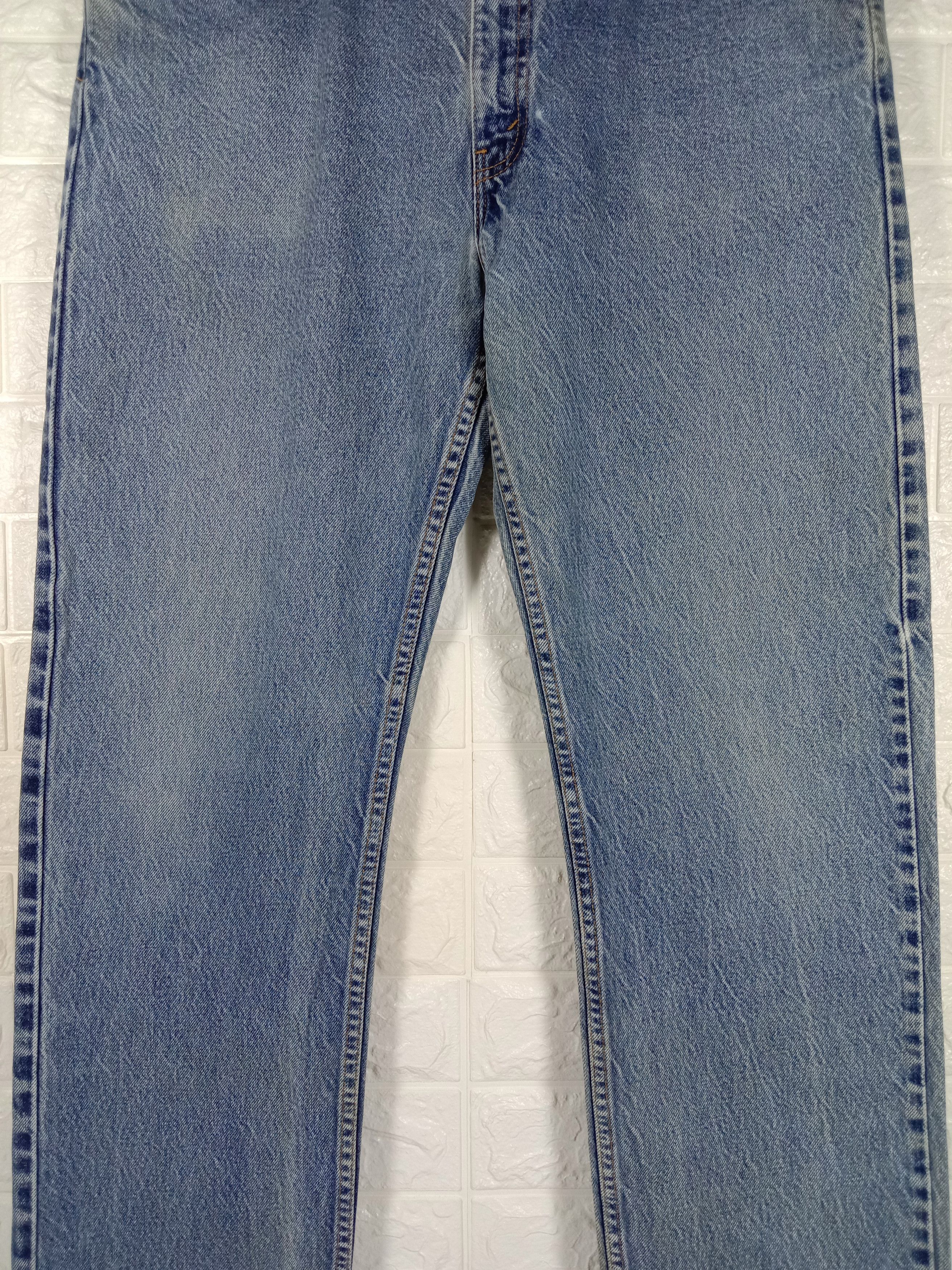 Levi's Vintage Levi’s 505 Jeans Blue Wash Regular Fit Denim Size US 36 / EU 52 - 3 Thumbnail