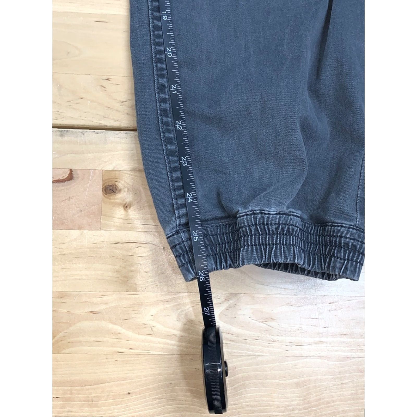Mountain Khakis Mountain Khakis Womens Slim Fit Joggers Gray 34x26 Pants Regular Inseam 26 Jogger Womens Gray Slimming Mountain Khakis 90s? Size 24" / US 00 / IT 34 - 7 Thumbnail