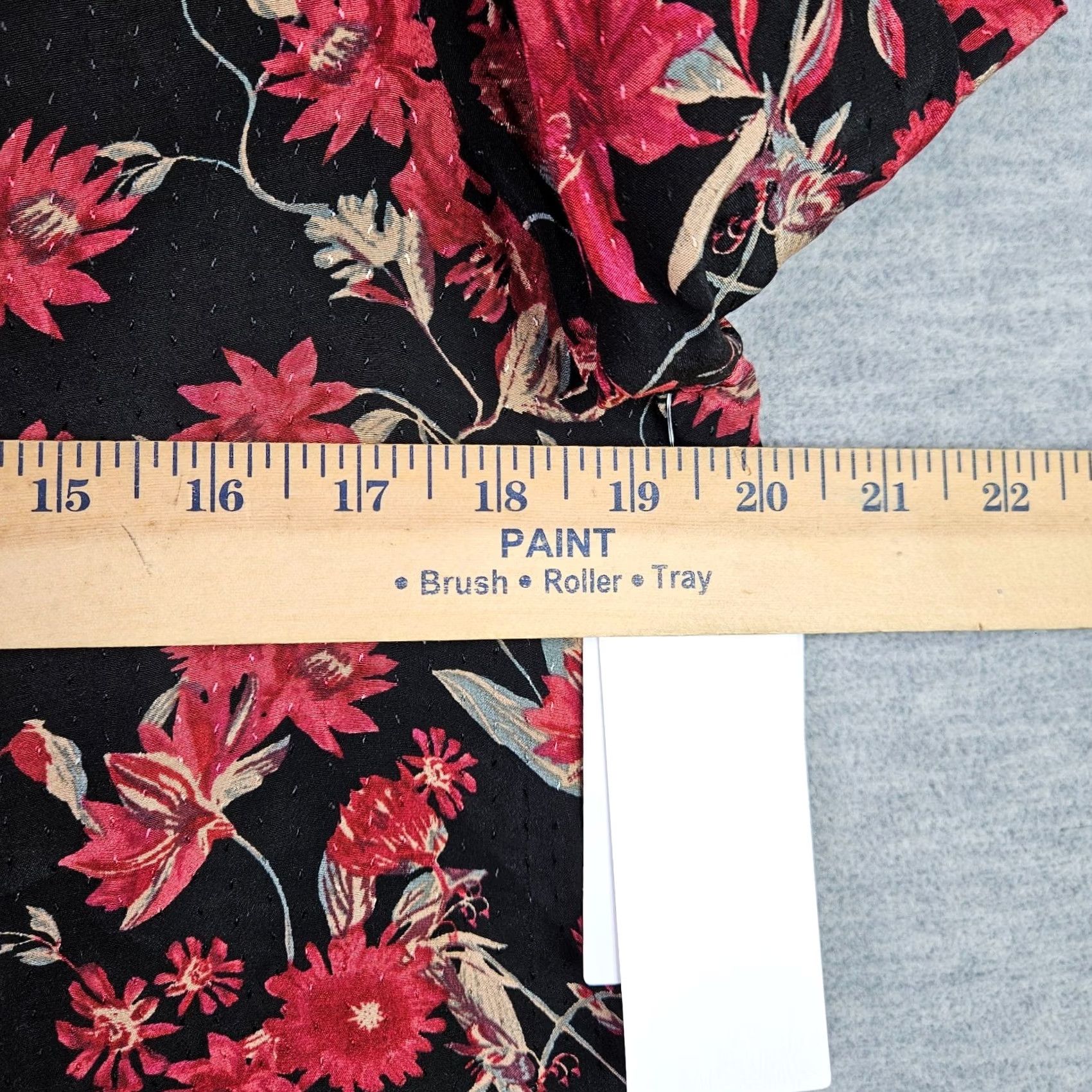 Treasure & Bond Treasure & Bond Women’s Blouse S NWT Black Red Floral Boho Peasant Long Sleeve Round Neck Shirt Shirt? Size S / US 4 / IT 40 - 8 Thumbnail