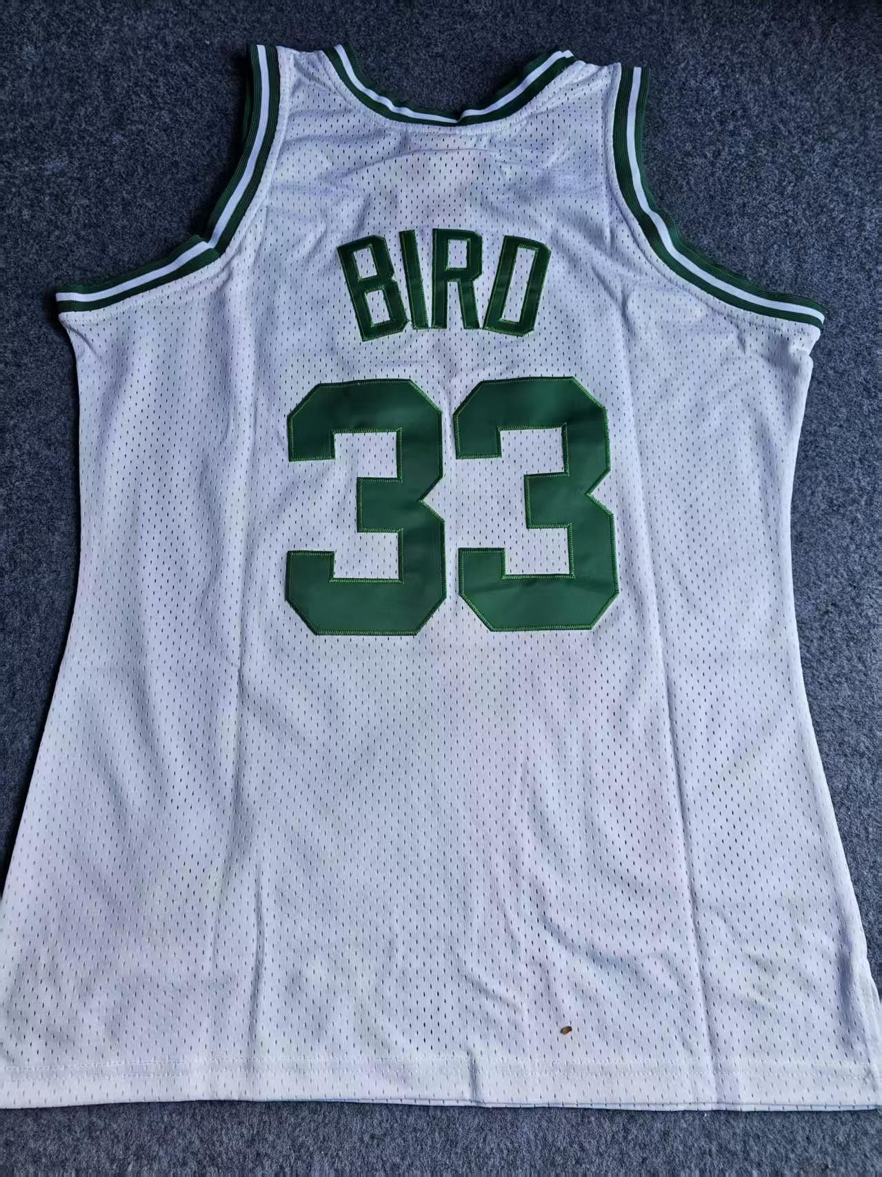 NBA 1985 86 Boston Celtics 33 Larry Bird Jersey White Size US M / EU 48-50 / 2 - 2 Thumbnail