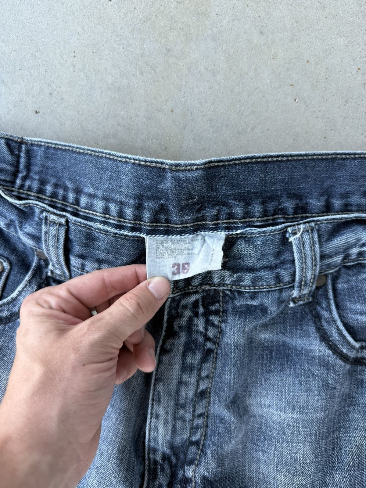 Southpole Y2K Urban Pipeline Light Wash Denim Baggy Jean Shorts Size US 34 / EU 50 - 4 Thumbnail