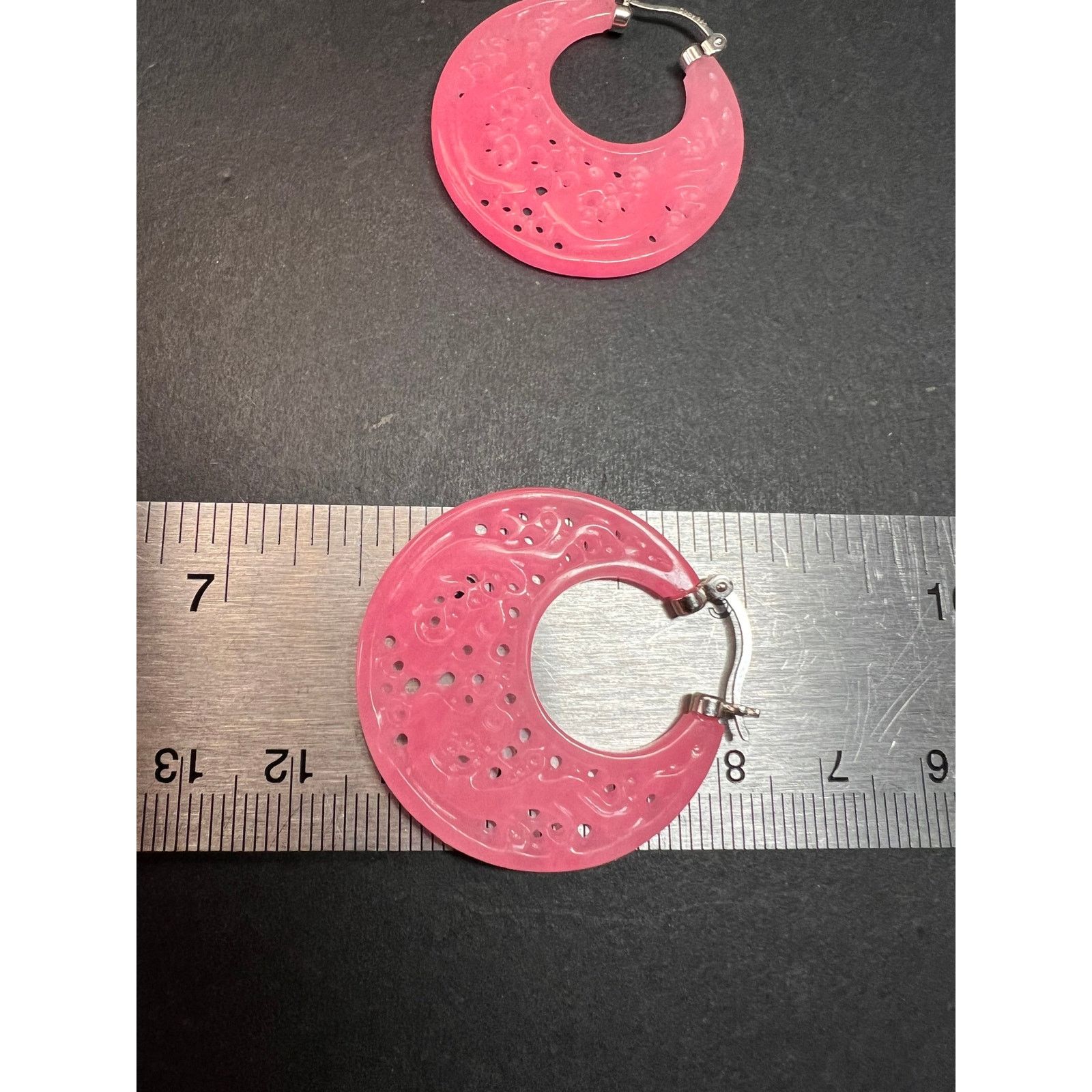 Other NEW pink jade carved dragon hoop earrings with 925 silver Size ONE SIZE - 5 Thumbnail