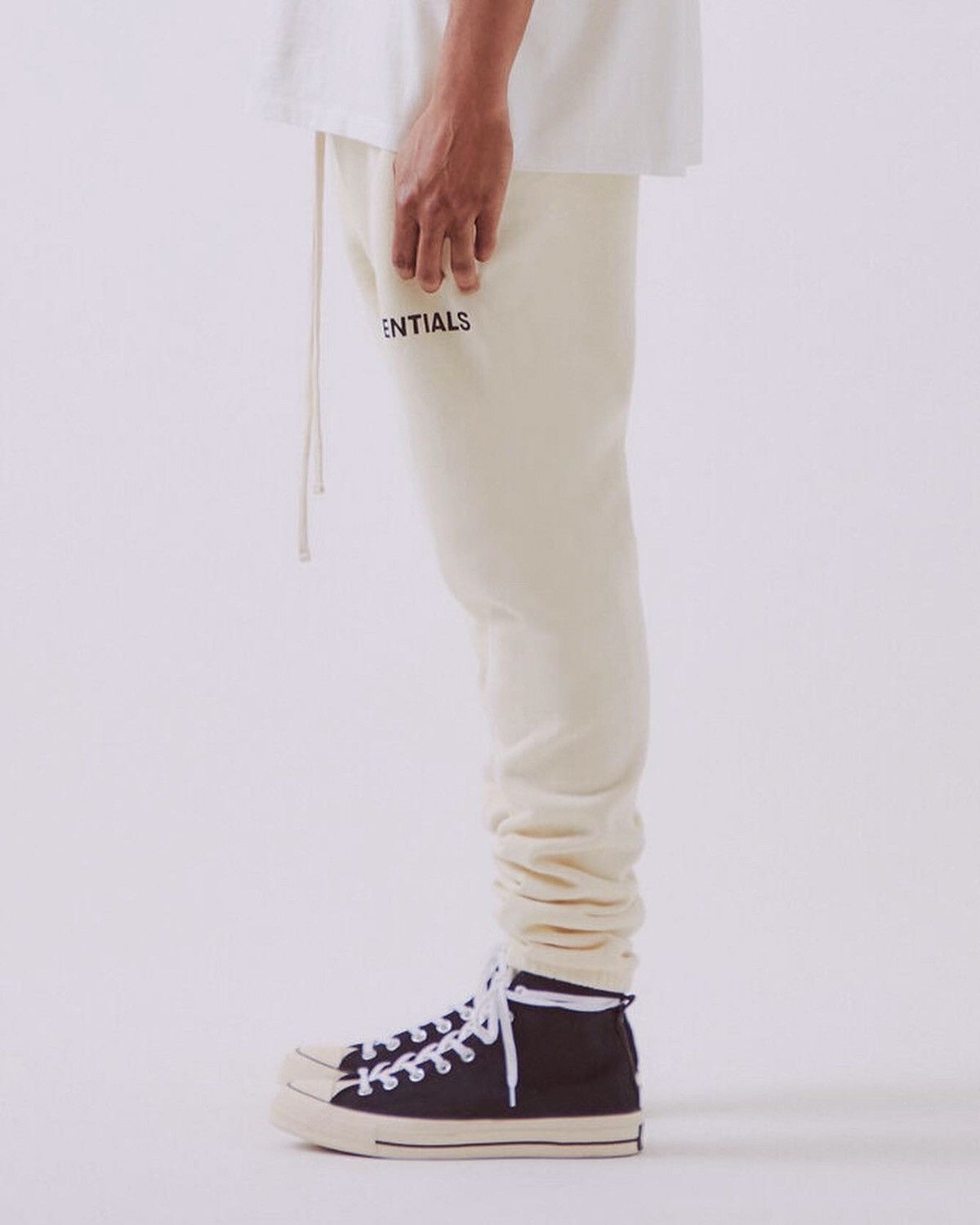 Essentials 2018 OG Fear Of God Essentials Cream Sweatpants Size US 34 / EU 50 - 4 Thumbnail