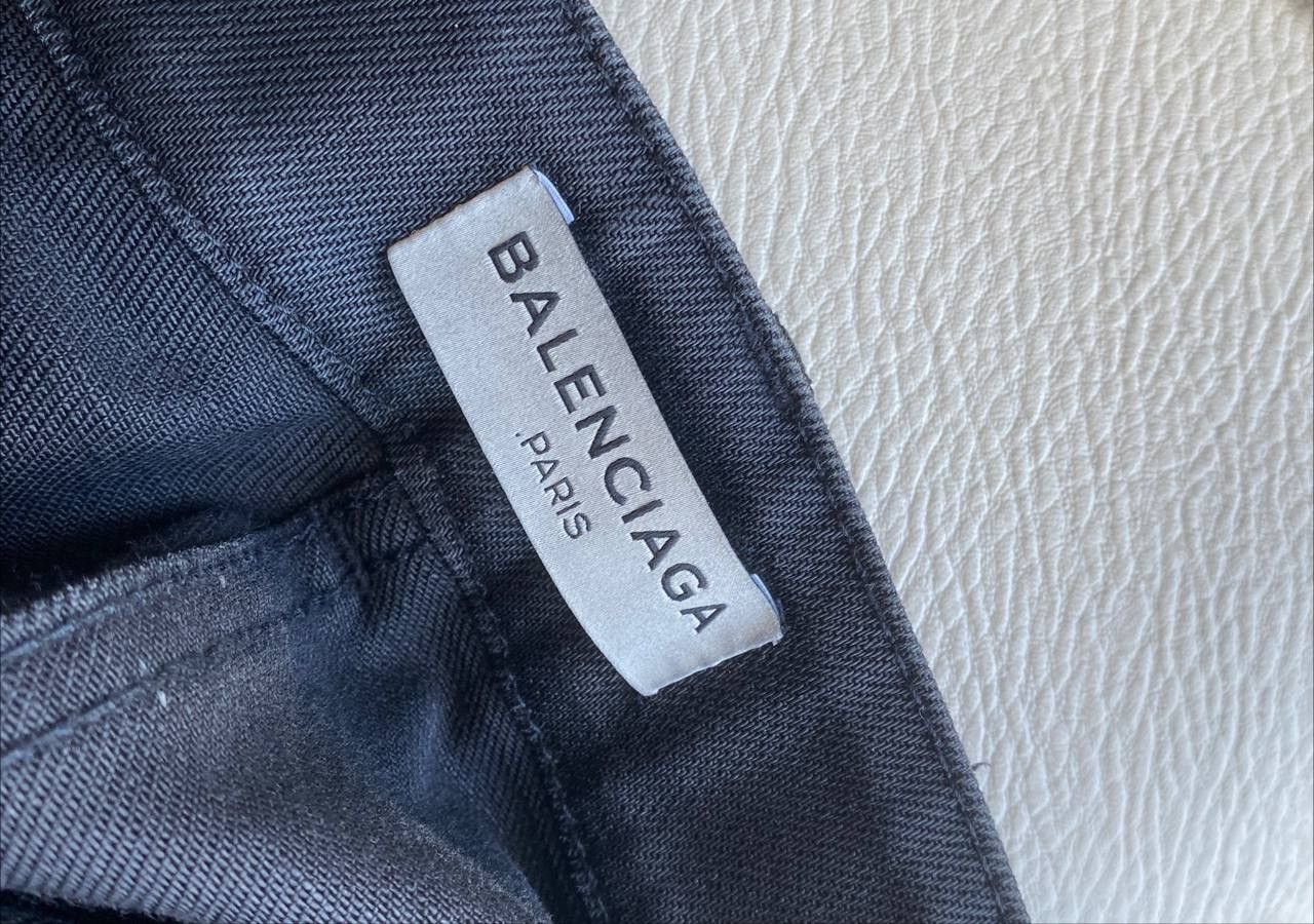 Balenciaga Balenciaga Size US 42 / EU 58 - 2 Thumbnail