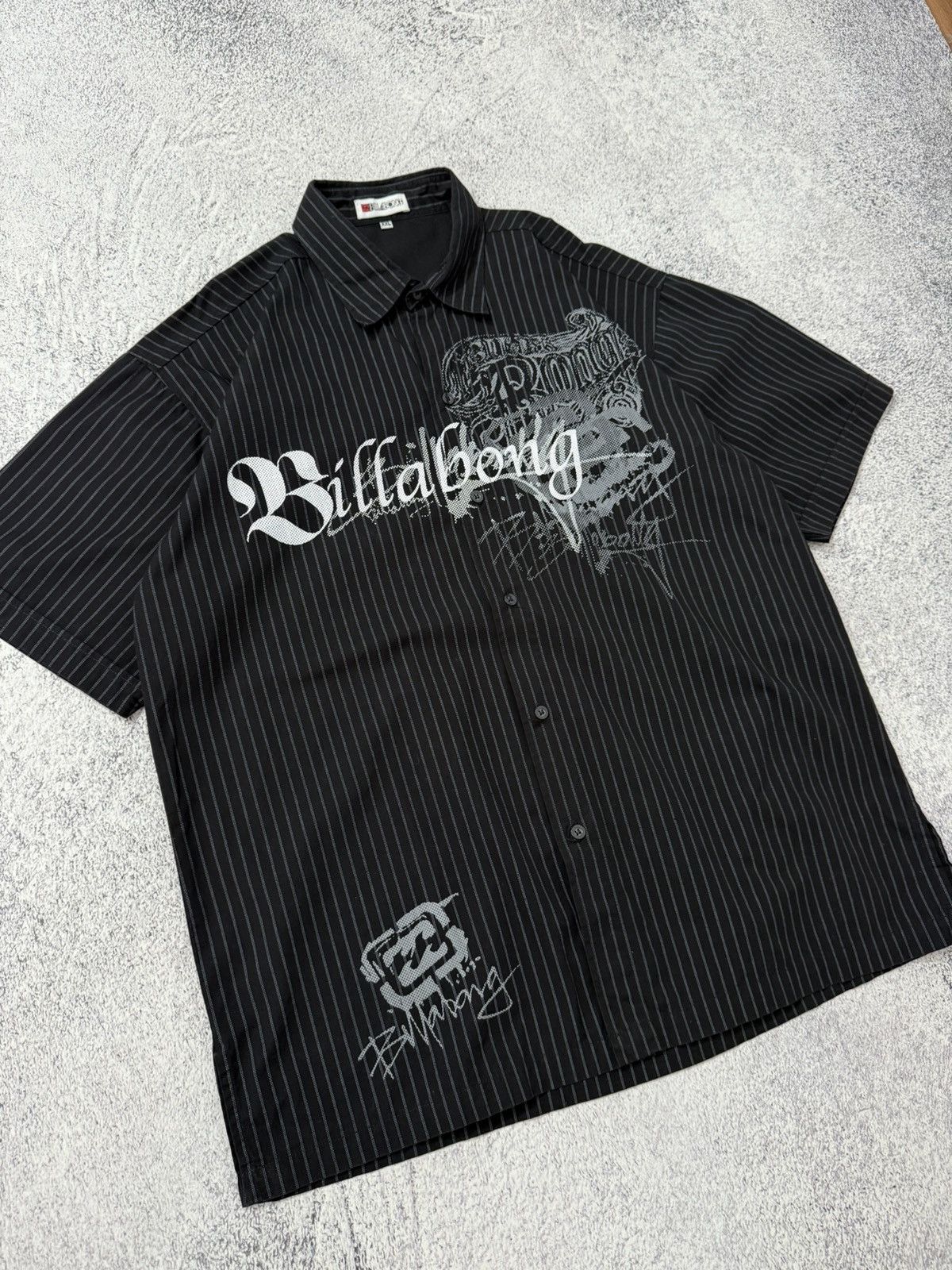 Billabong Vintage Y2K Billabong Short Sleeve Shirt Tatto Tribal Surf Size US XXL / EU 58 / 5 - 2 Thumbnail
