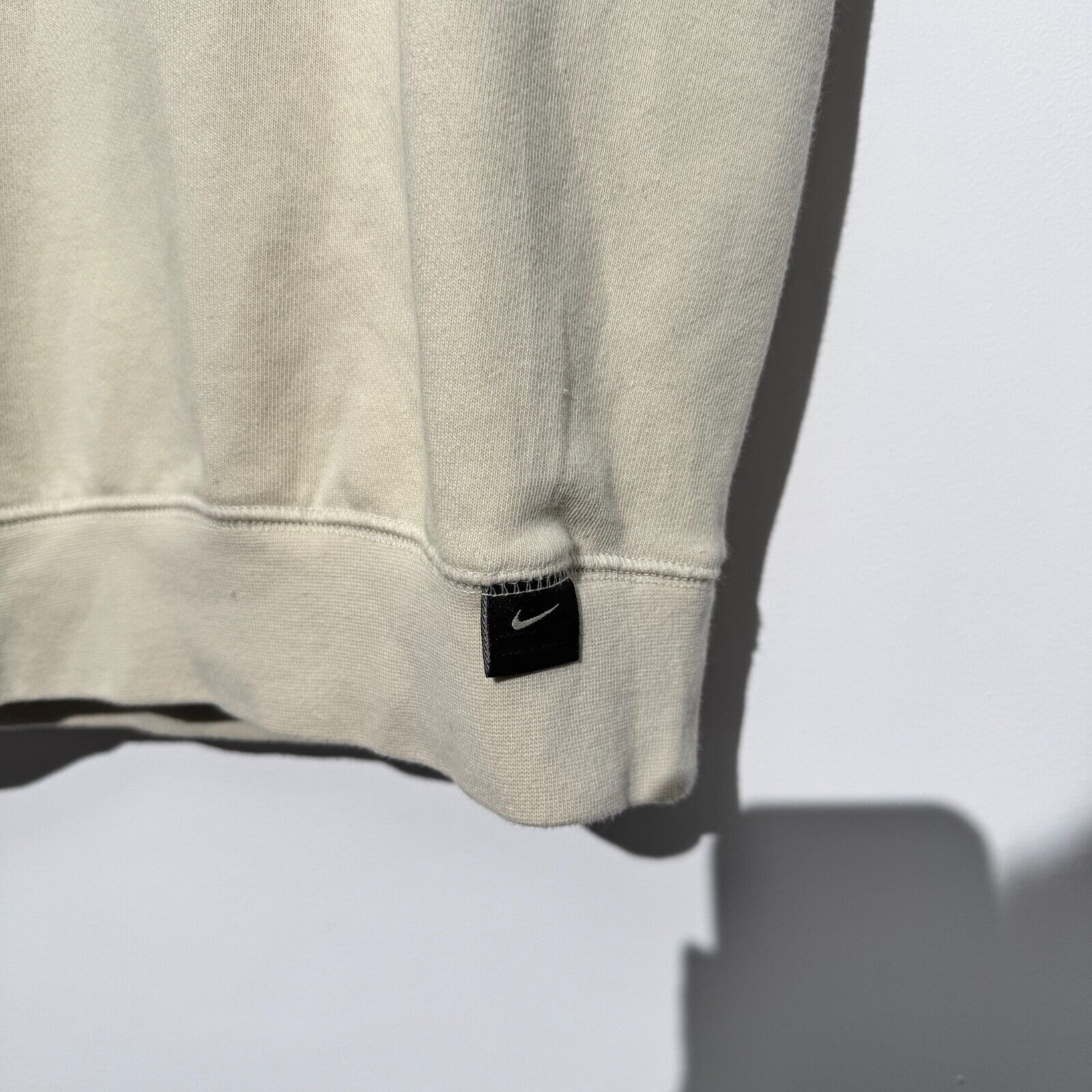 Nike Vintage Nike Unisex Beige Cotton Hoodie Size L Short Sleeve Size US L / EU 52-54 / 3 - 5 Thumbnail