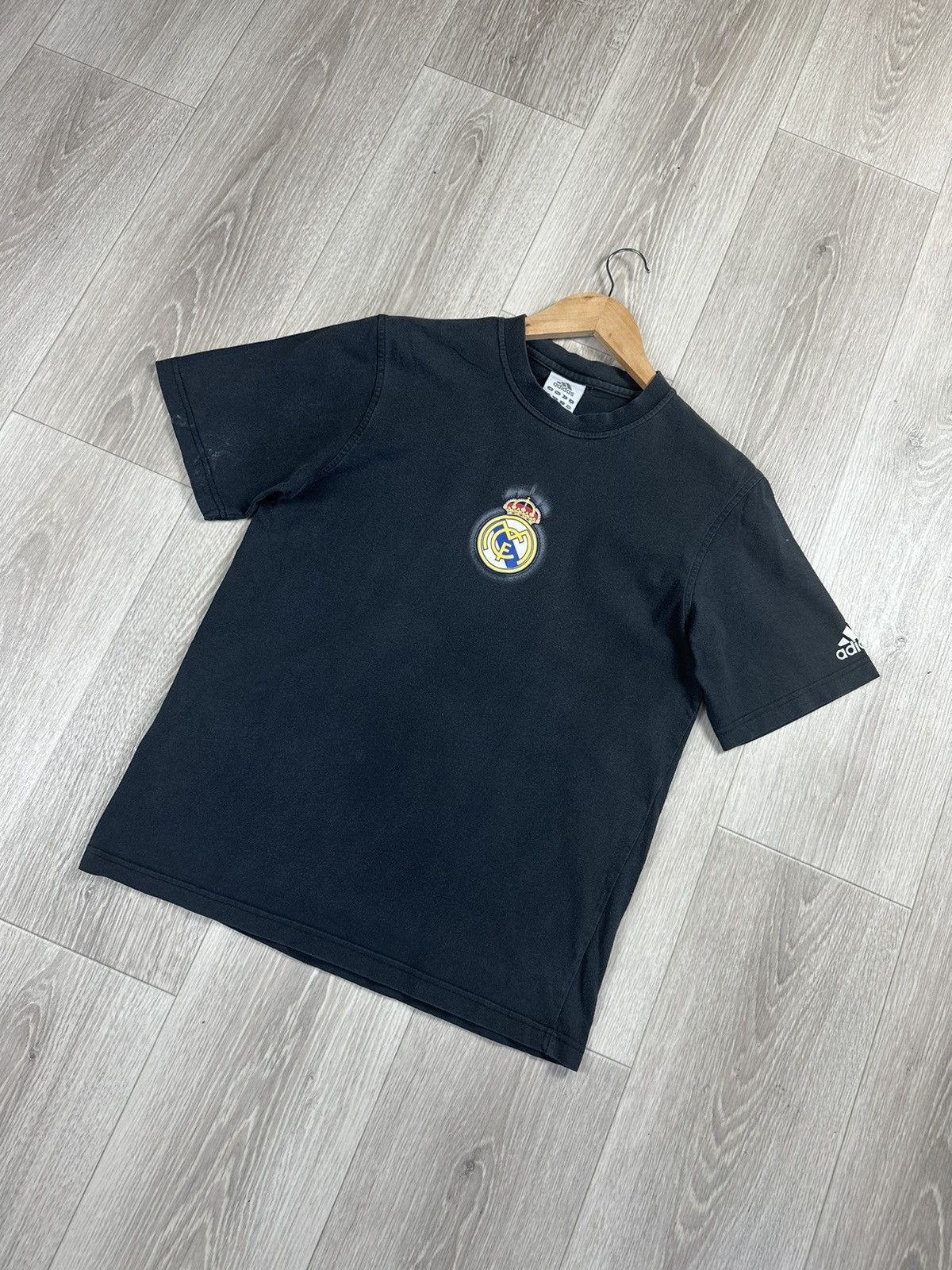 Adidas Adidas Real Madrid Jersey T-Shirt Player Raul #7 Size US S / EU 44-46 / 1 - 3 Thumbnail