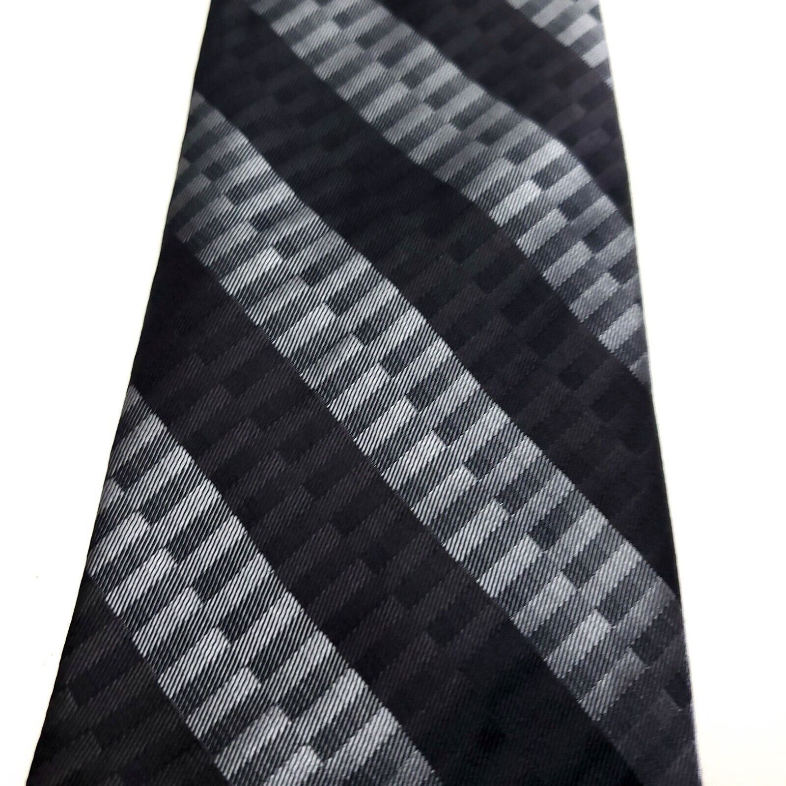 Croft & Barrow Croft & Barrow Black Gray Striped Geometric Silk Tie Size ONE SIZE - 2 Thumbnail