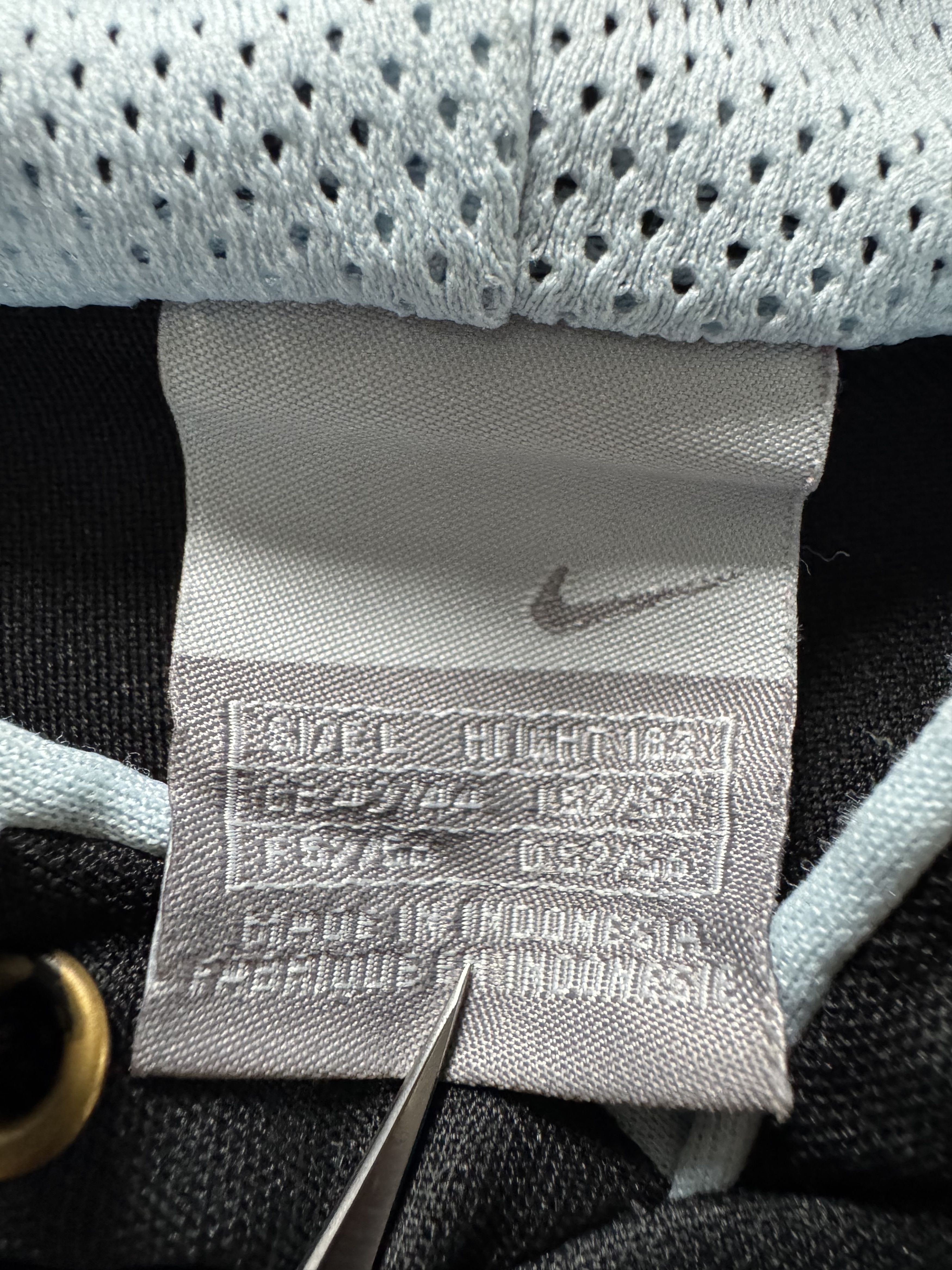 Nike Vintage Nike Y2K AirMax 360 Swoosh Hooded Vest Size US L / EU 52-54 / 3 - 6 Thumbnail