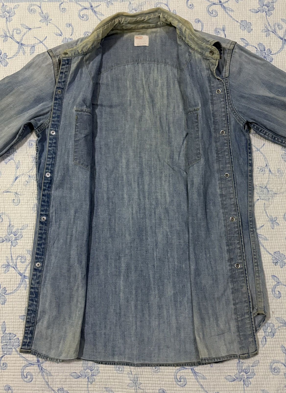 Levi's Levi’s Shirt Button Up Size US M / EU 48-50 / 2 - 6 Thumbnail