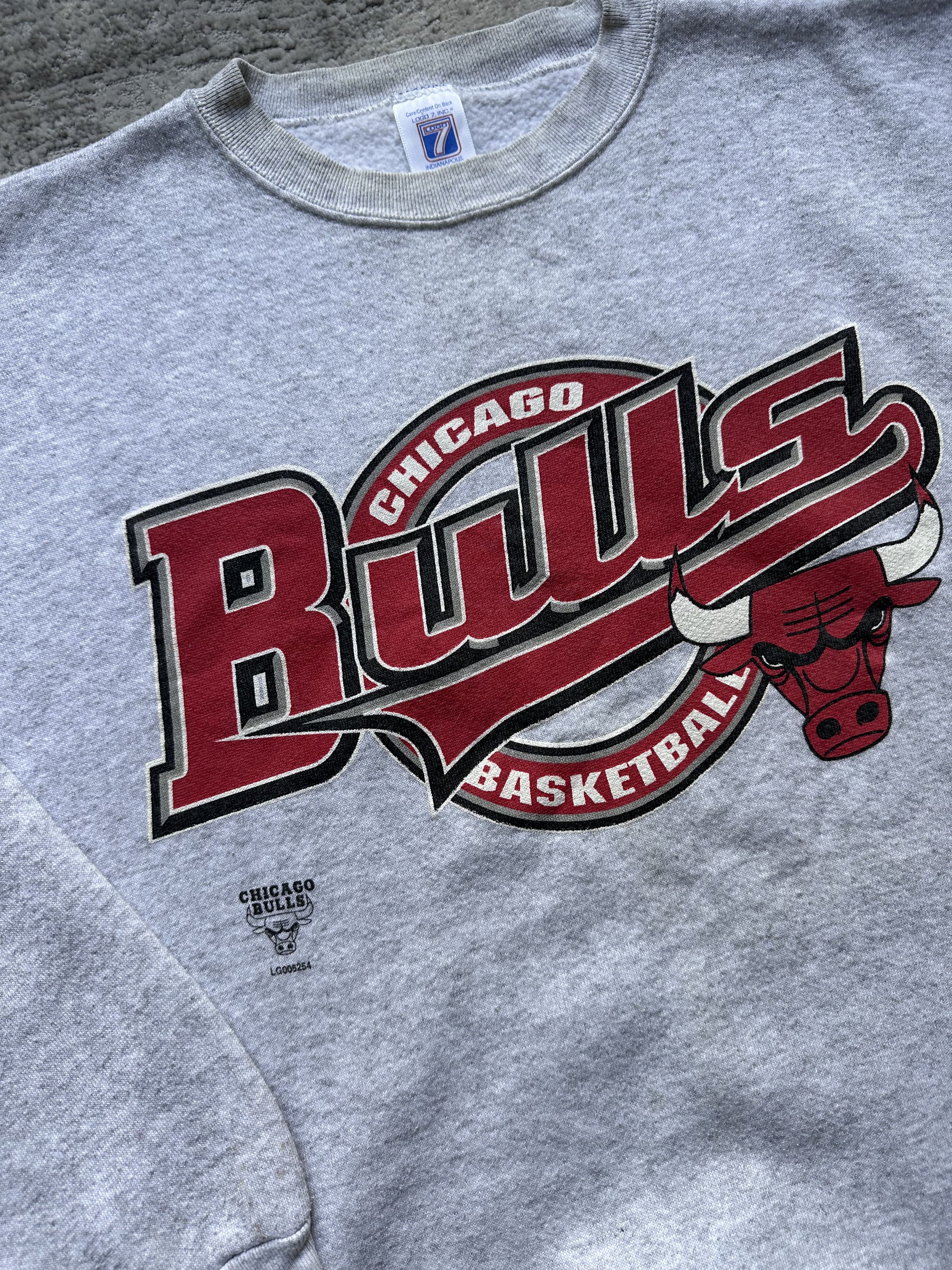 NBA Chicago Bulls vintage sweatshirt nba Size US XL / EU 56 / 4 - 3 Thumbnail