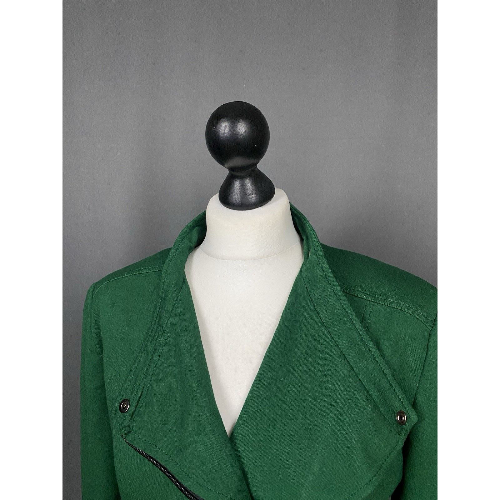 Versace Versace Women's Green Assymetrical Moto Biker Jacket Size US Size XL / US 12-14 / IT 48-50 - 5 Thumbnail