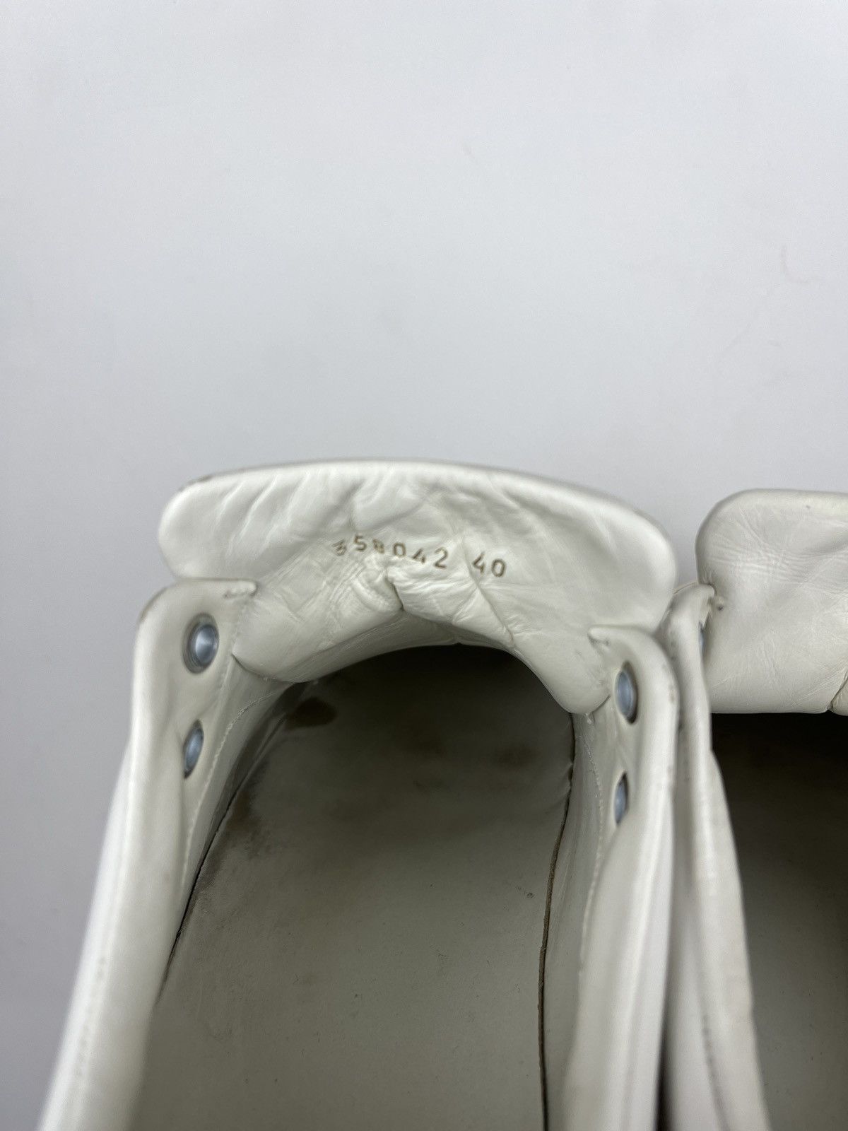 Balenciaga Balenciaga Embossed Leather Lowtop Sneakers Size US 7.5 / EU 40-41 - 18 Thumbnail