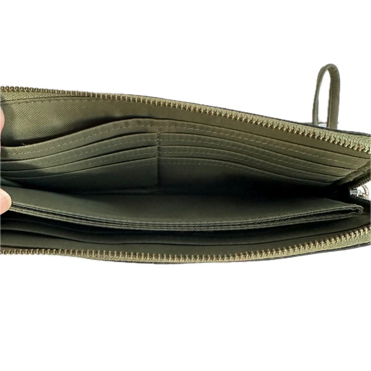 Coach Coach Olive Green Pebbled Leather Corner Zip Wristlet Wallet Size ONE SIZE - 7 Thumbnail