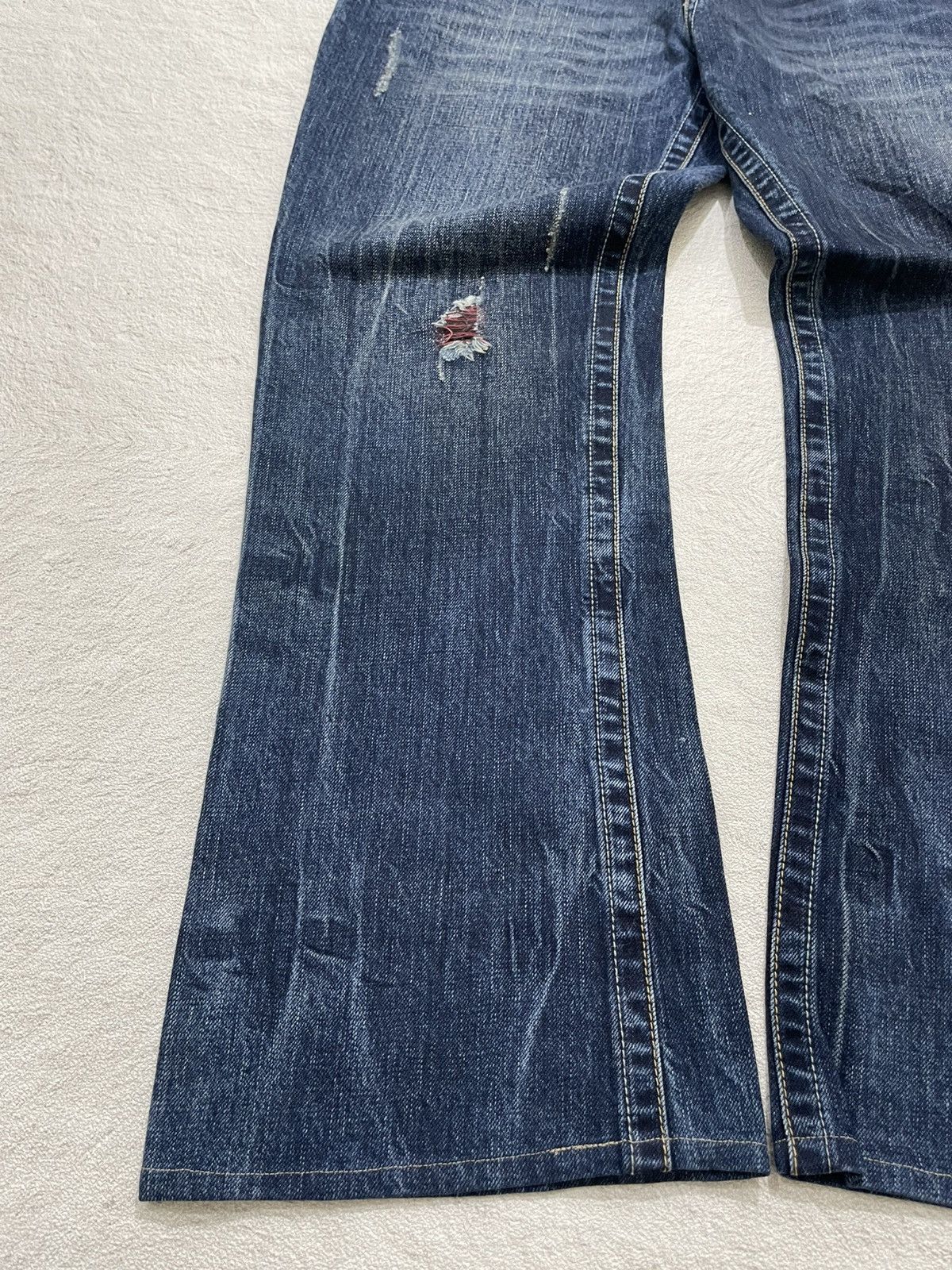 Japanese Brand 2000s Semantic Flare Raw Denim Ripped Baggy Jeans Y2K Size US 36 / EU 52 - 3 Thumbnail
