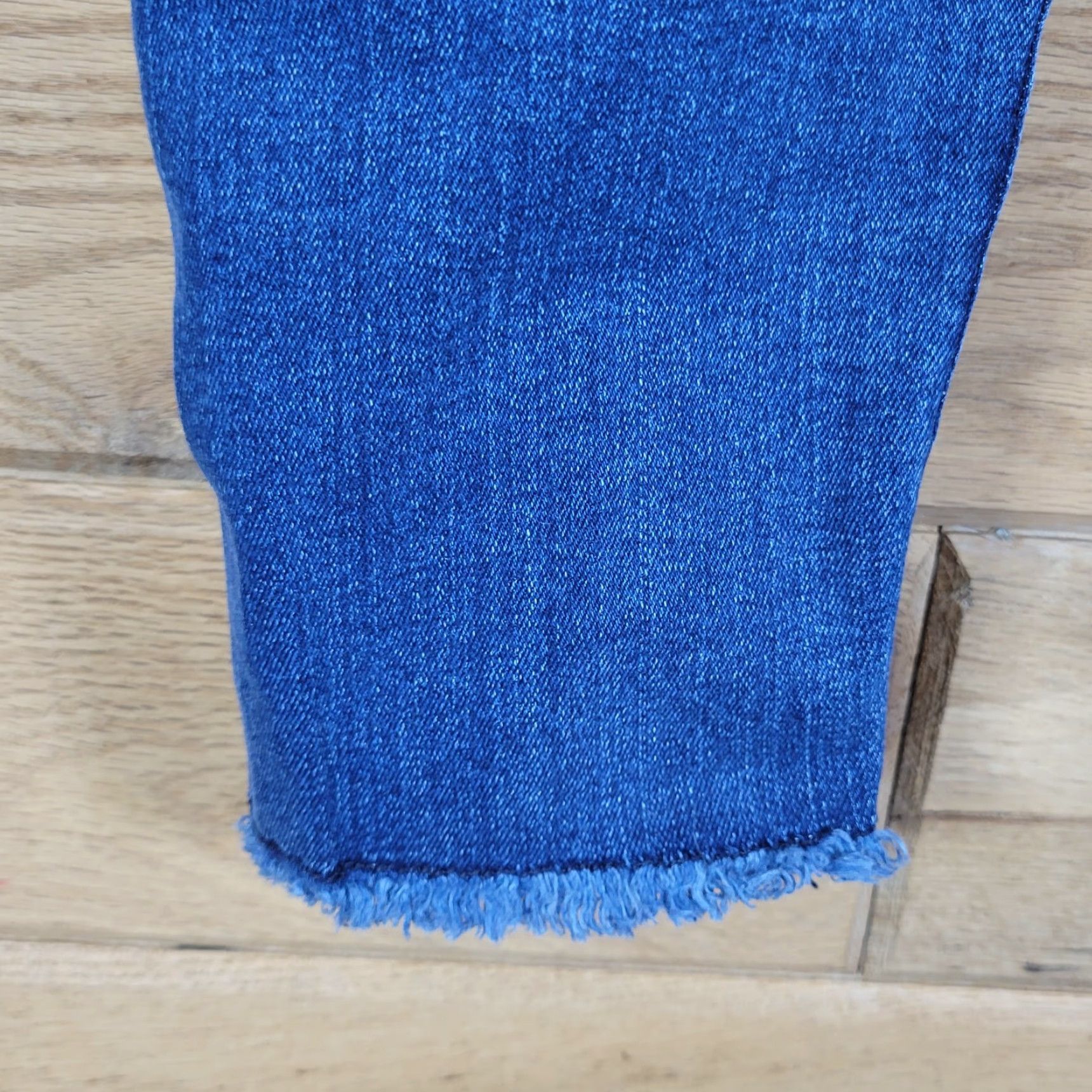 Denime Refuge Jeans Womens Blue Denim Distressed Tear Raw Hem Skinny Size 12 Distressed Jeans Womens Skinny Denim 5-Pocket Style Size 34" / US 12 / IT 48 - 7 Thumbnail