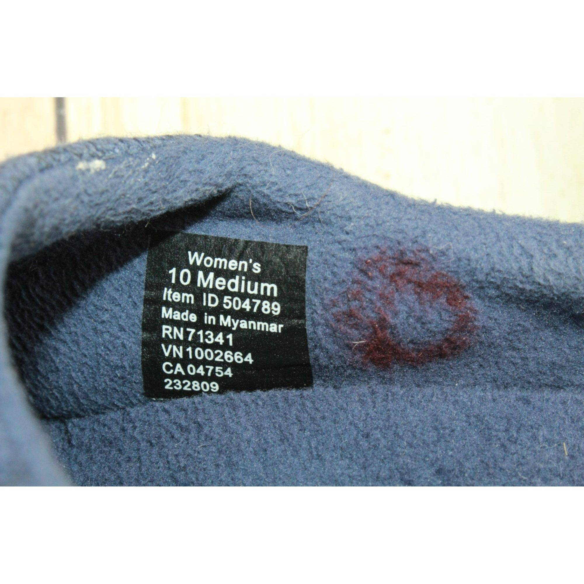 L.L. Bean LL Bean Womens Sweater Fleece Lined Slipper Scuffs Size US 10 / IT 40 - 8 Thumbnail